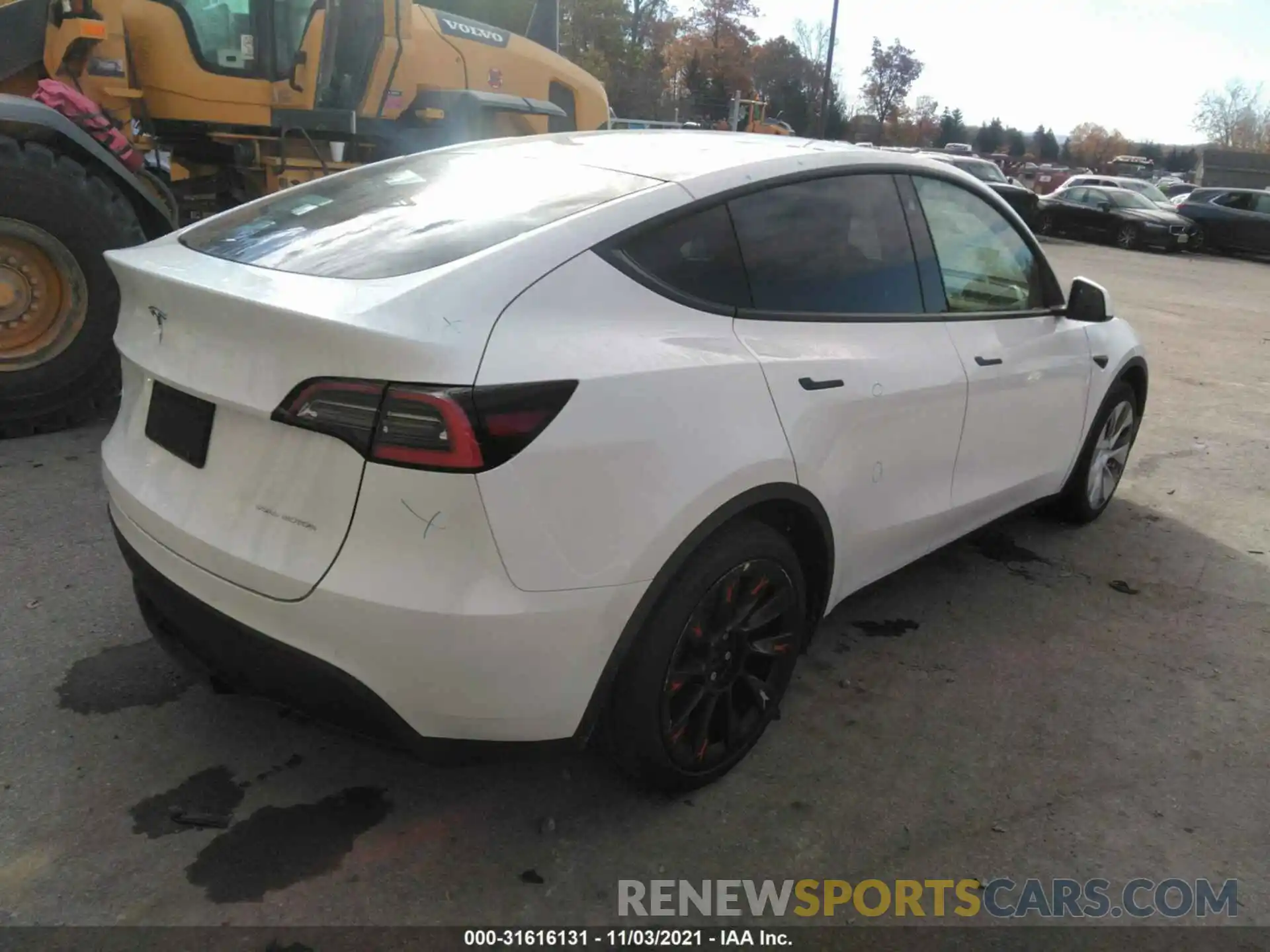 4 Фотография поврежденного автомобиля 5YJYGDEE4MF086317 TESLA MODEL Y 2021