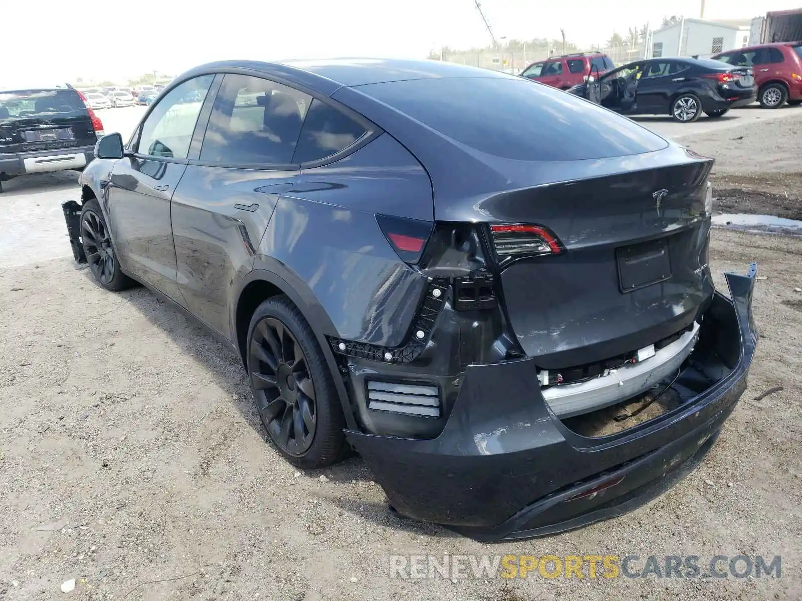 3 Photograph of a damaged car 5YJYGDEE4MF088178 TESLA MODEL Y 2021