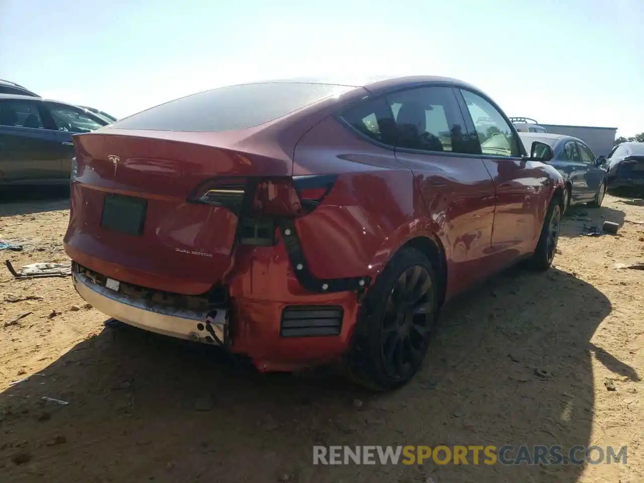 4 Photograph of a damaged car 5YJYGDEE4MF088858 TESLA MODEL Y 2021