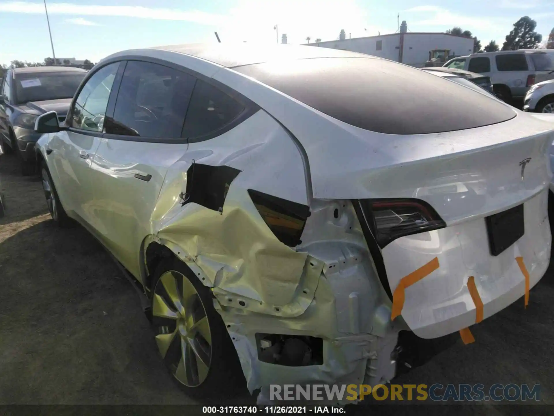 3 Photograph of a damaged car 5YJYGDEE4MF090027 TESLA MODEL Y 2021