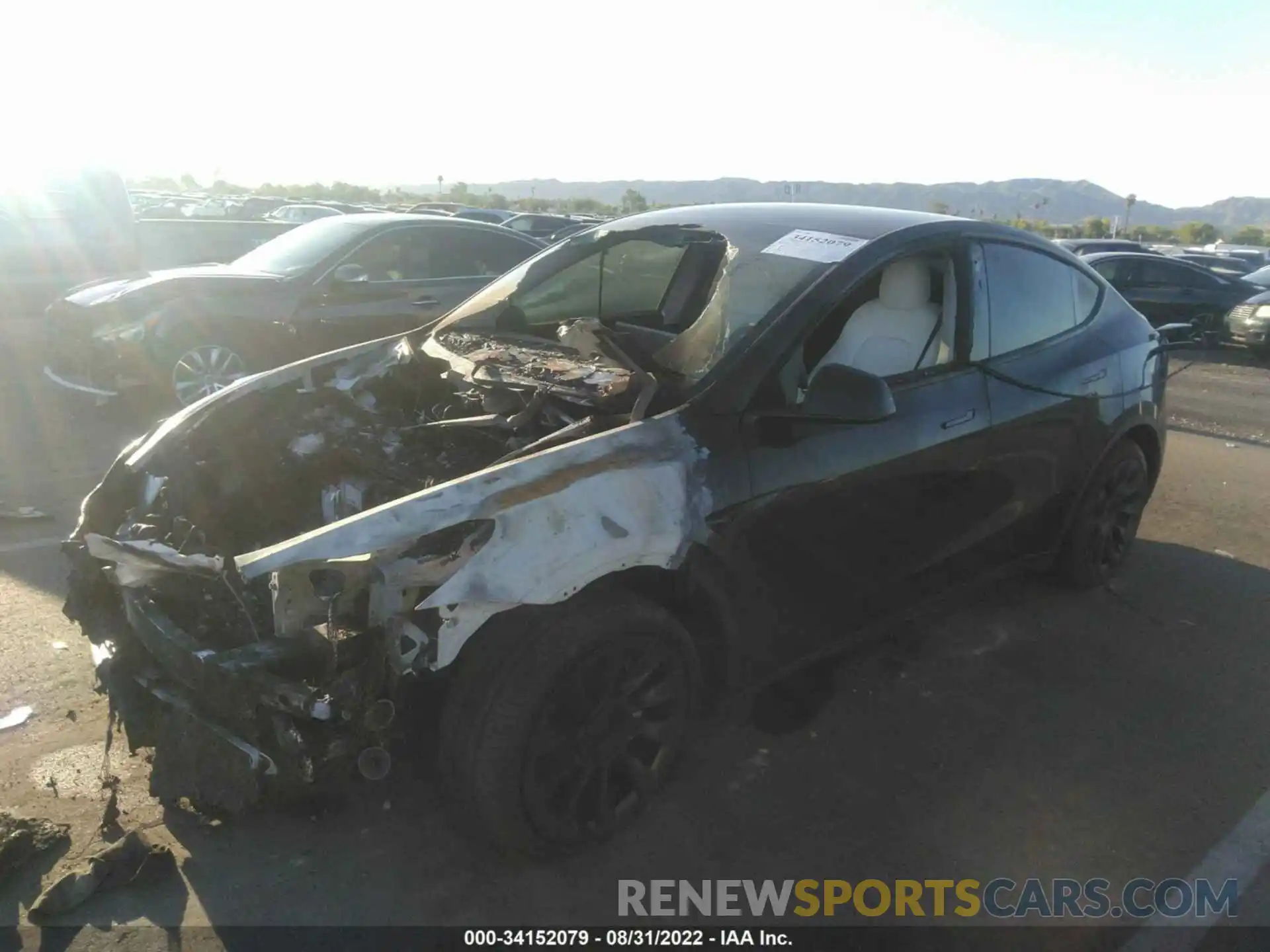 2 Photograph of a damaged car 5YJYGDEE4MF093087 TESLA MODEL Y 2021