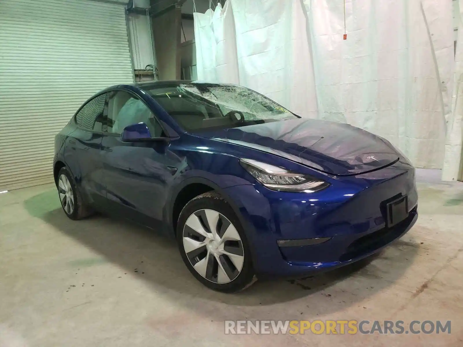 1 Photograph of a damaged car 5YJYGDEE4MF099925 TESLA MODEL Y 2021