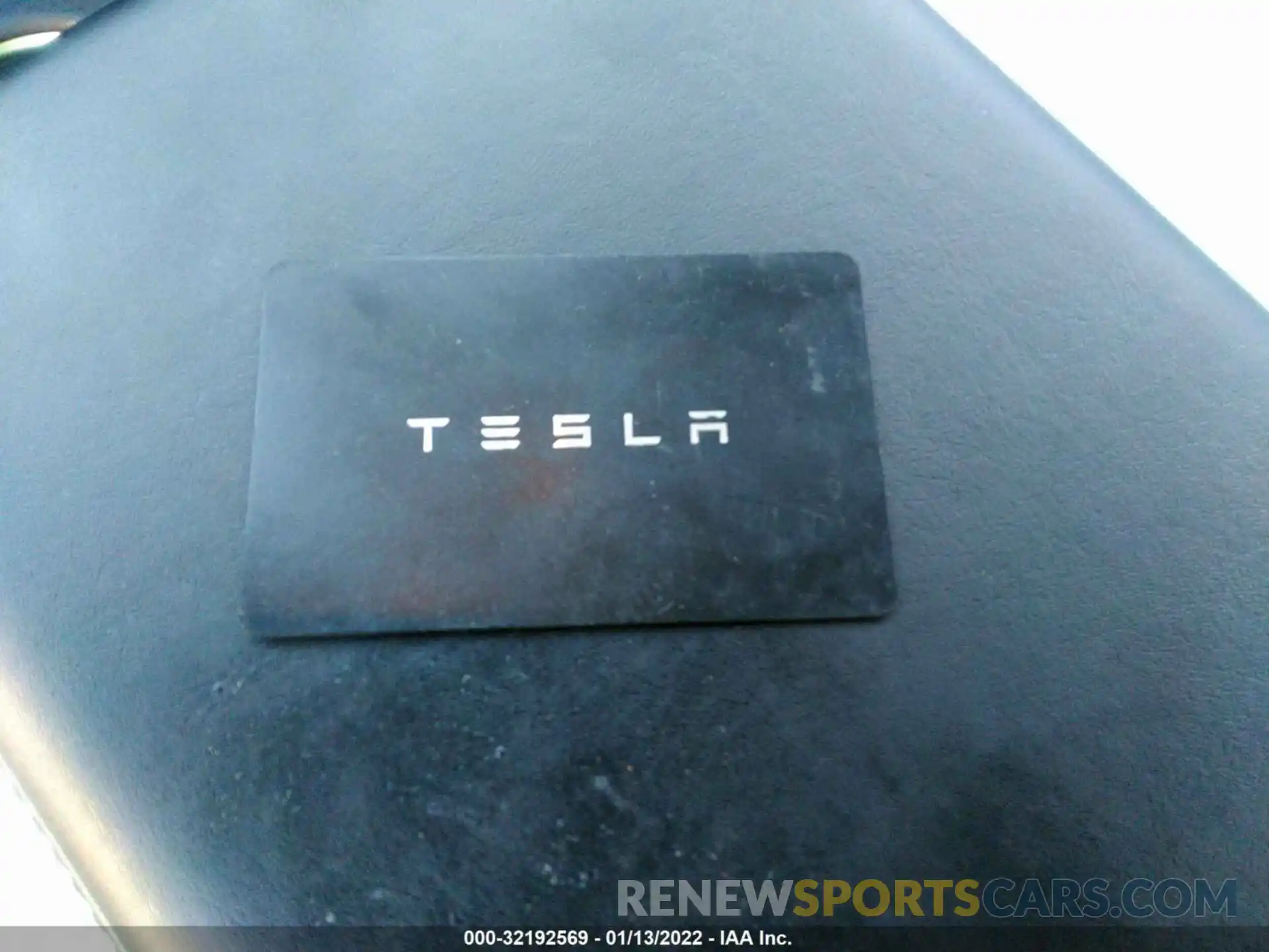 11 Photograph of a damaged car 5YJYGDEE4MF107019 TESLA MODEL Y 2021