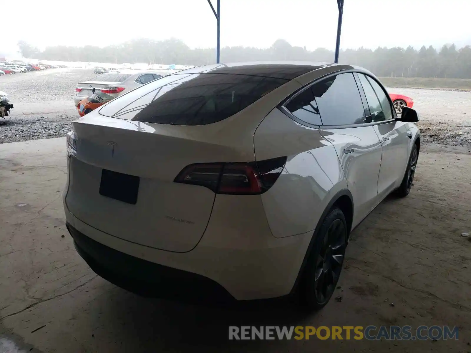 4 Фотография поврежденного автомобиля 5YJYGDEE4MF108168 TESLA MODEL Y 2021