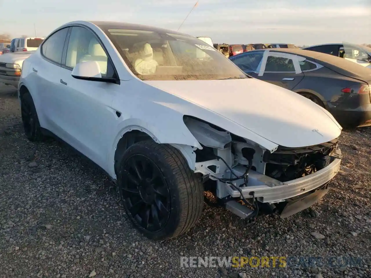 1 Фотография поврежденного автомобиля 5YJYGDEE4MF112432 TESLA MODEL Y 2021