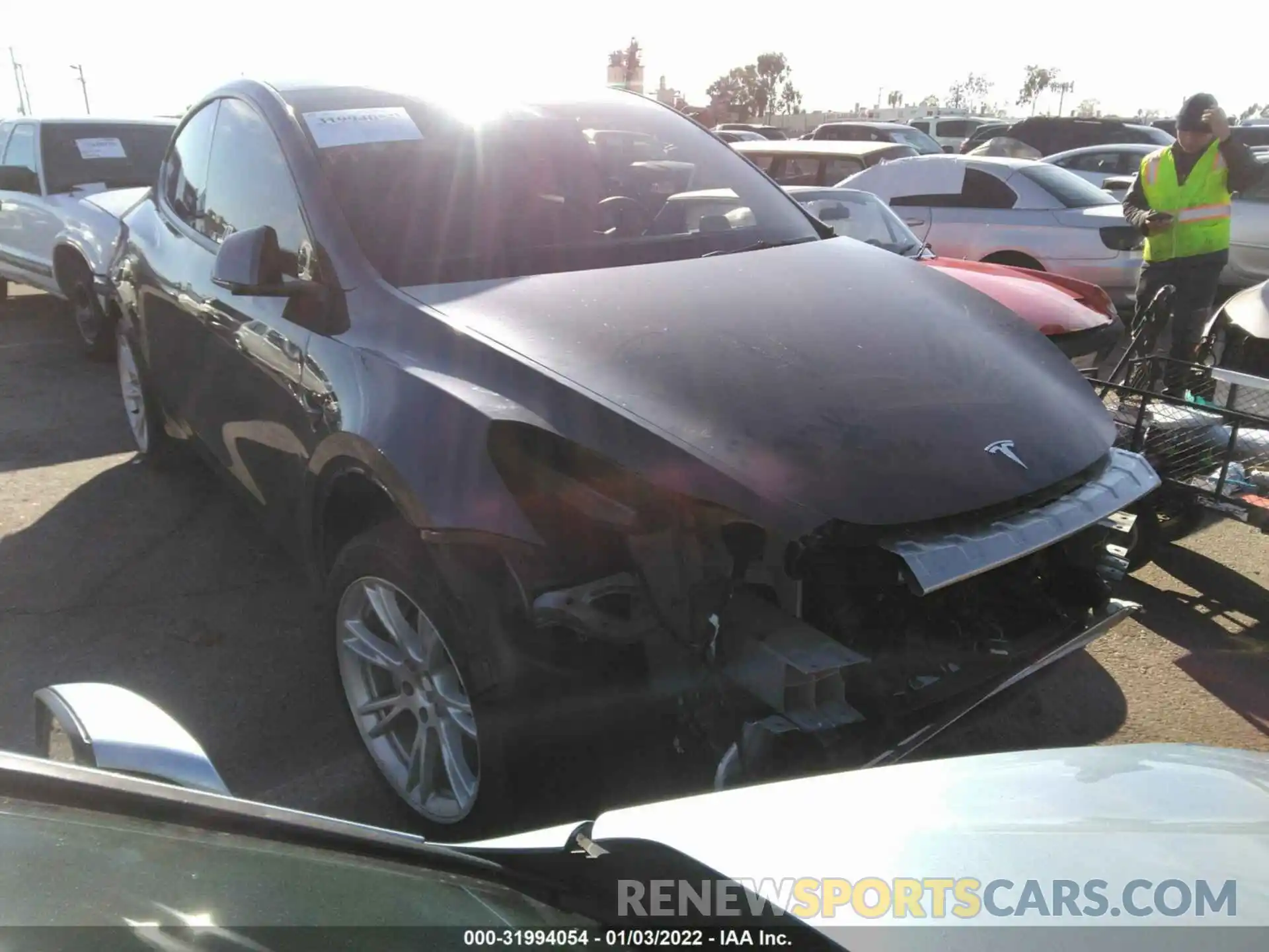 1 Photograph of a damaged car 5YJYGDEE4MF119204 TESLA MODEL Y 2021