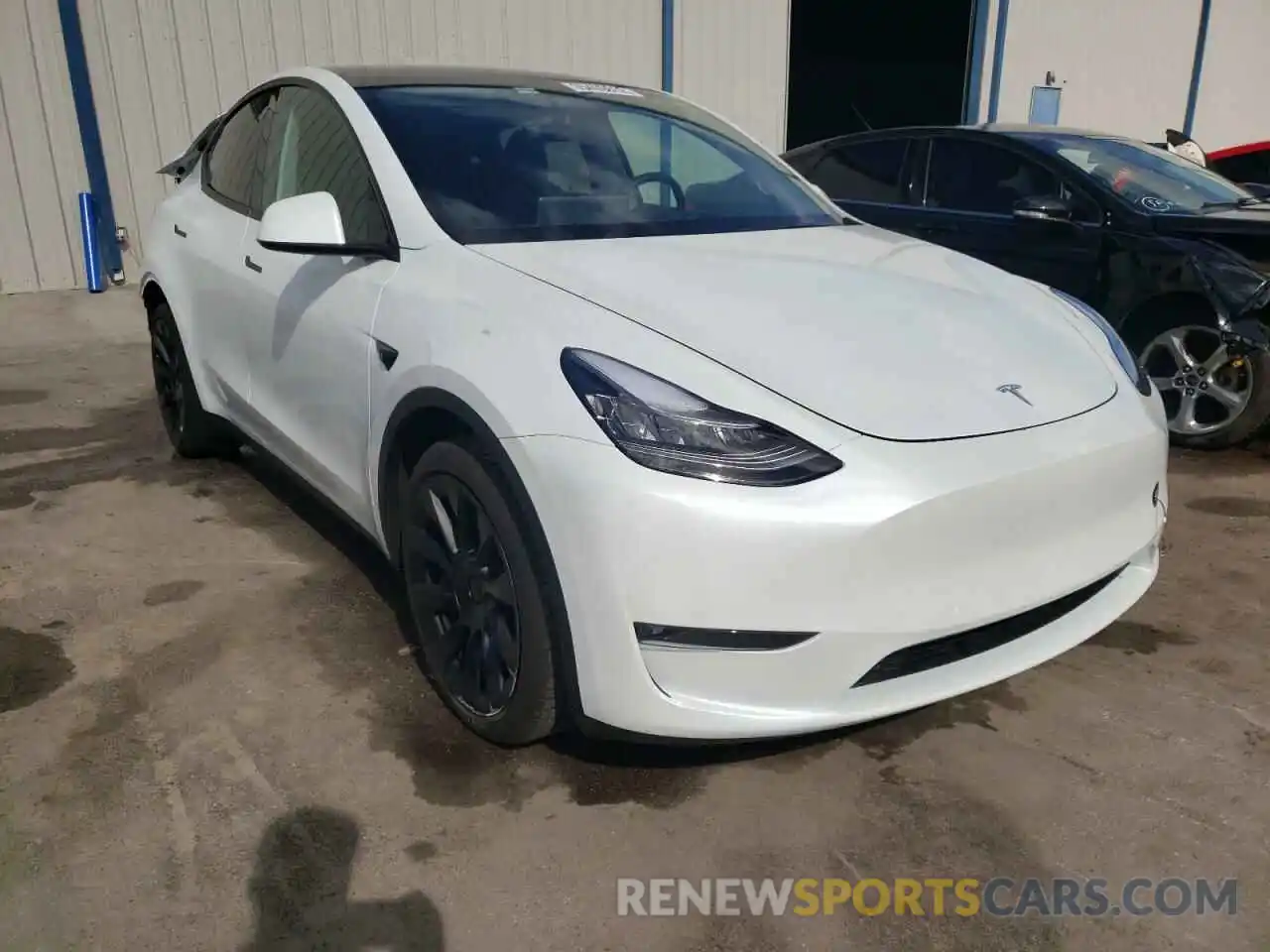 1 Photograph of a damaged car 5YJYGDEE4MF125620 TESLA MODEL Y 2021