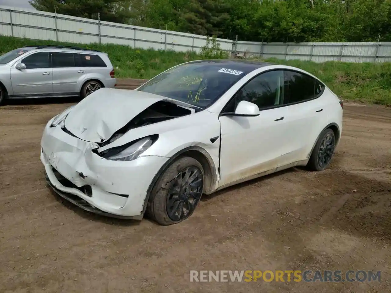 2 Photograph of a damaged car 5YJYGDEE4MF140019 TESLA MODEL Y 2021