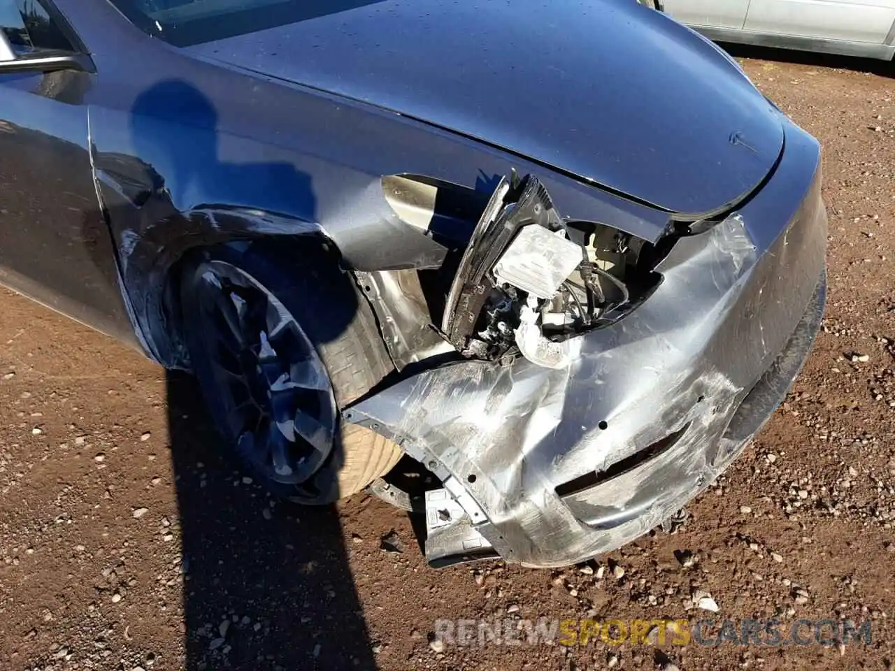 9 Photograph of a damaged car 5YJYGDEE4MF143440 TESLA MODEL Y 2021