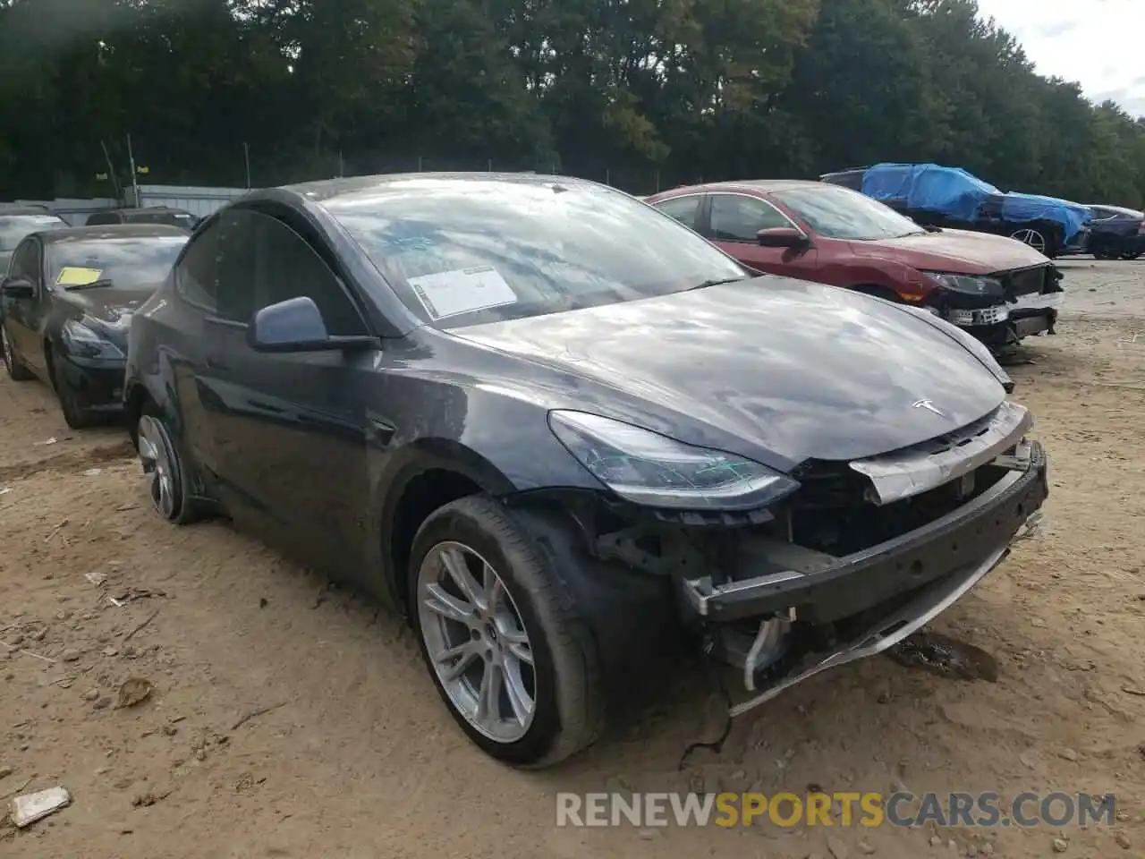 1 Photograph of a damaged car 5YJYGDEE4MF145169 TESLA MODEL Y 2021