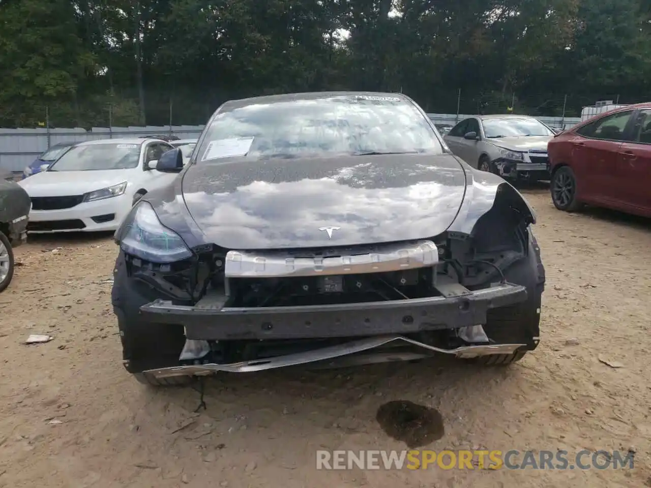 9 Photograph of a damaged car 5YJYGDEE4MF145169 TESLA MODEL Y 2021