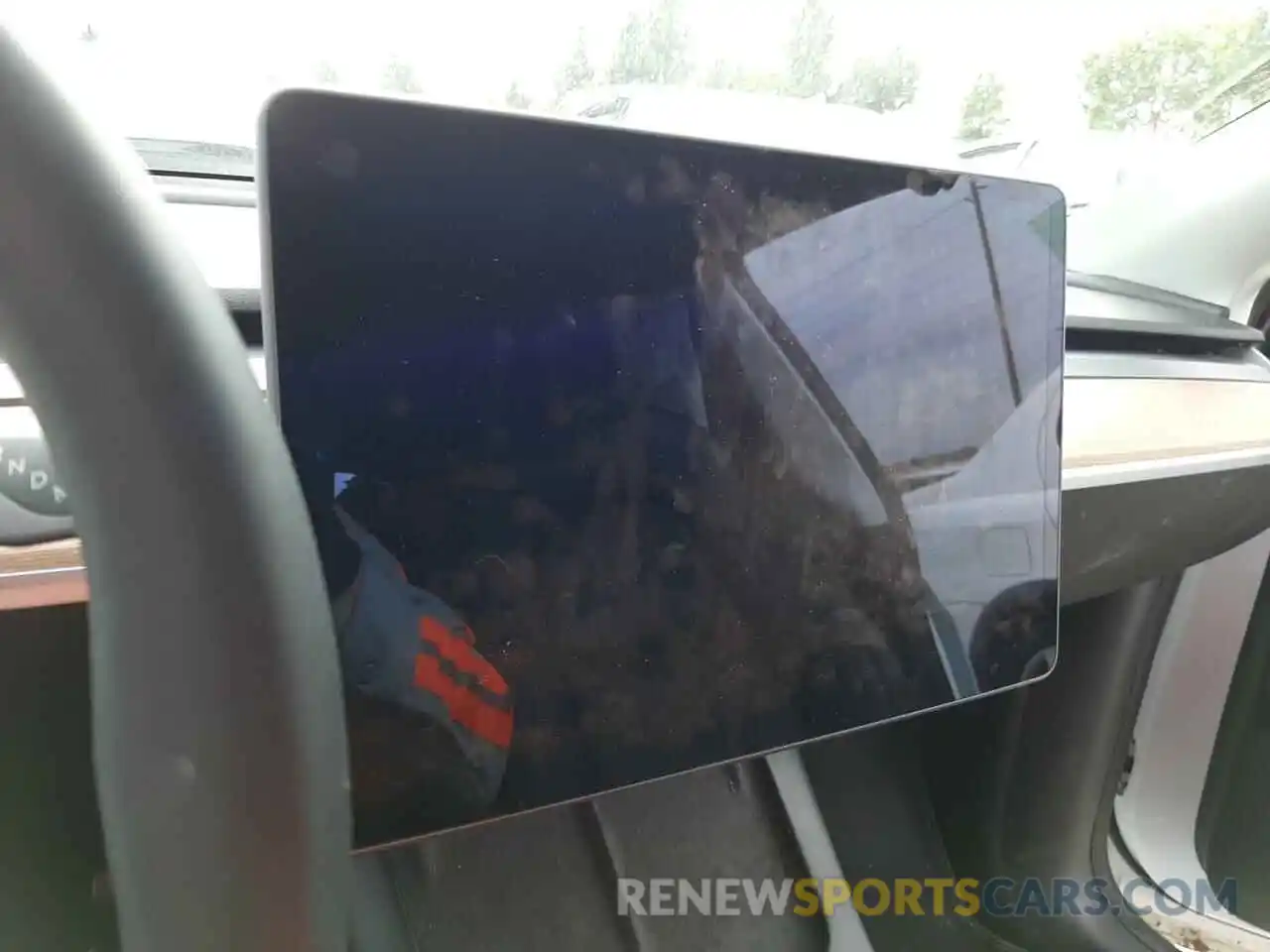 8 Photograph of a damaged car 5YJYGDEE4MF145625 TESLA MODEL Y 2021