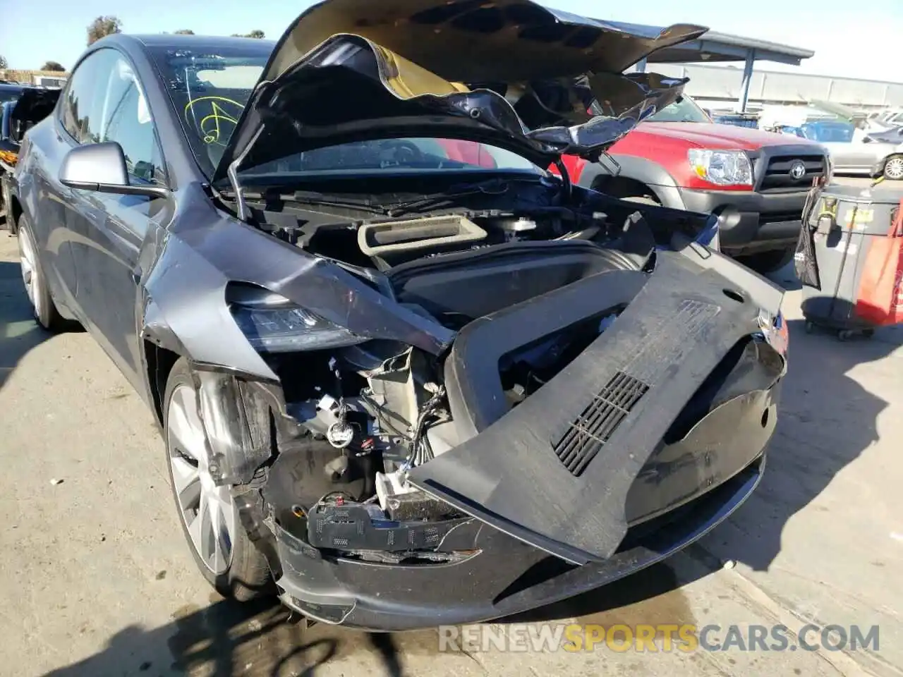 9 Photograph of a damaged car 5YJYGDEE4MF153465 TESLA MODEL Y 2021