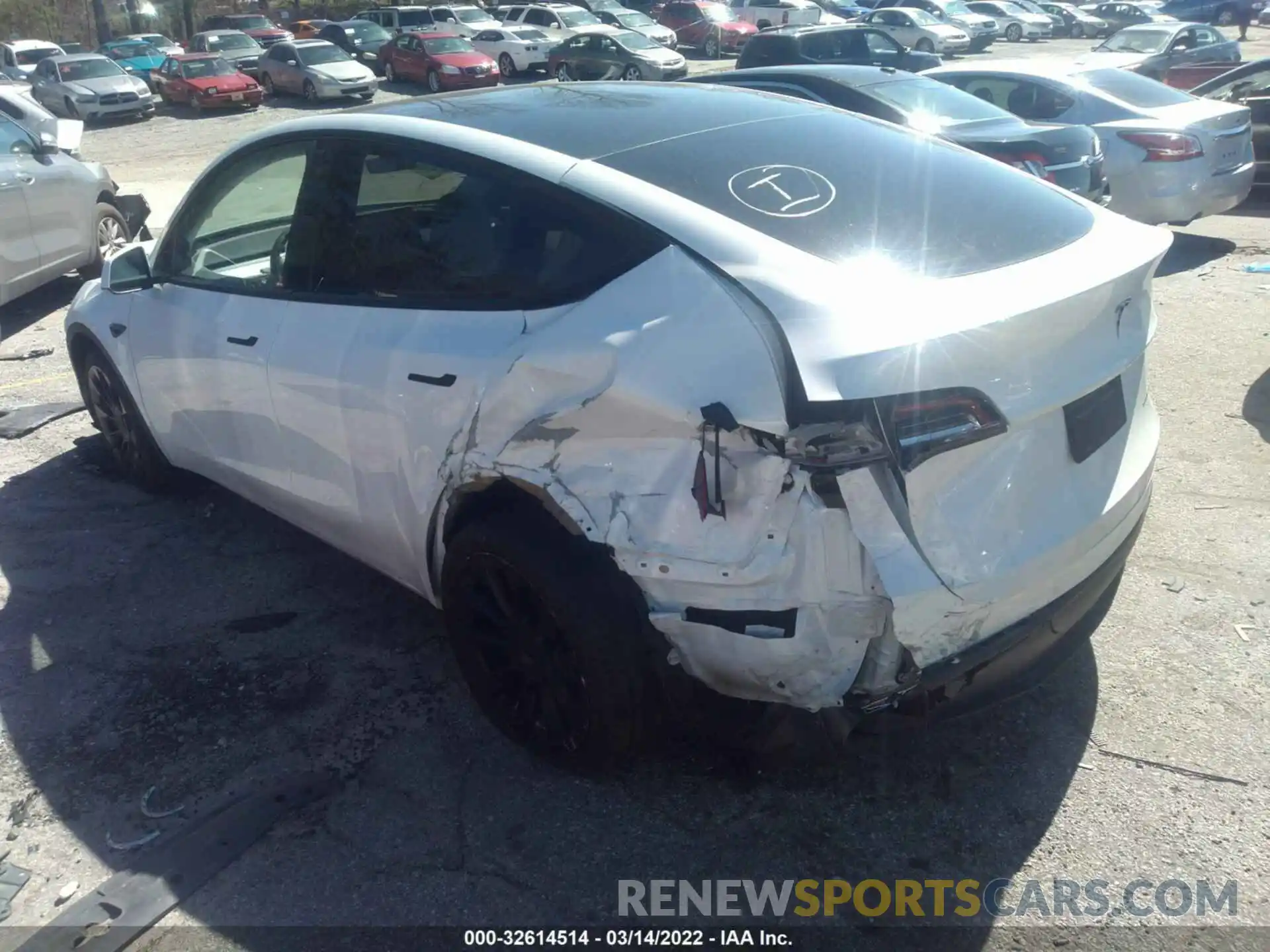 3 Photograph of a damaged car 5YJYGDEE4MF179483 TESLA MODEL Y 2021