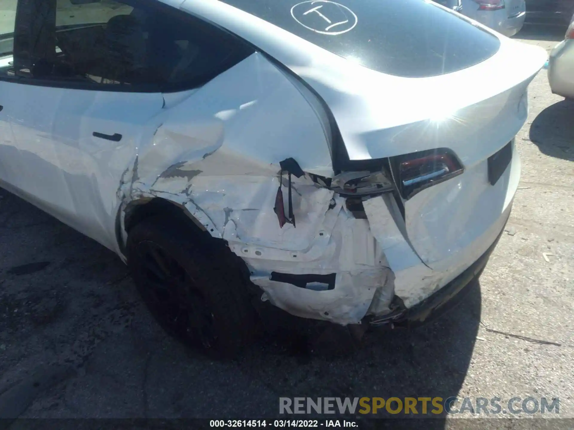 6 Photograph of a damaged car 5YJYGDEE4MF179483 TESLA MODEL Y 2021