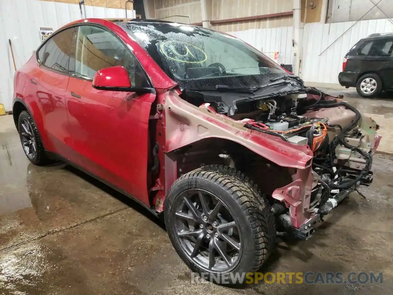 1 Photograph of a damaged car 5YJYGDEE4MF182349 TESLA MODEL Y 2021