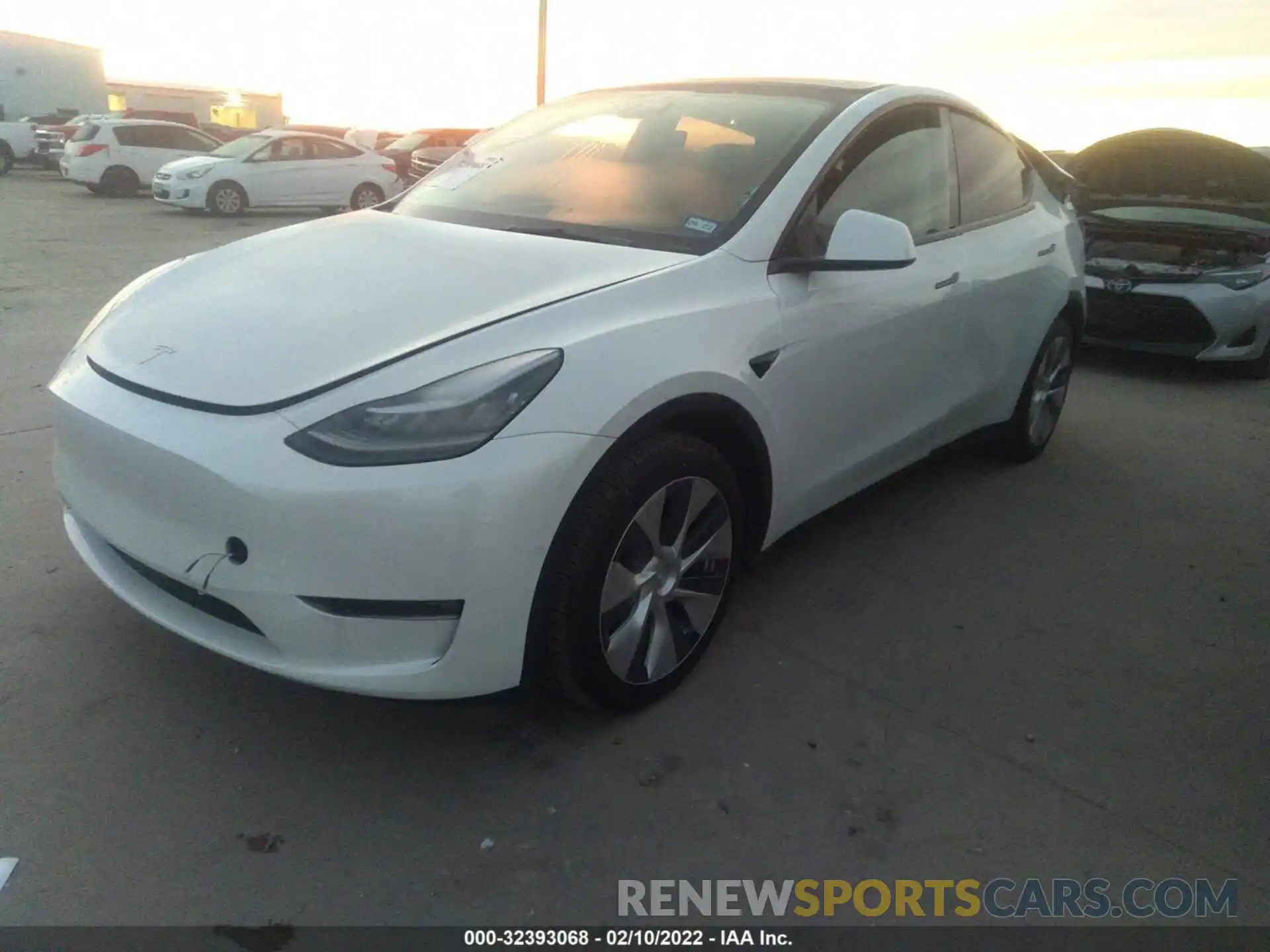 2 Photograph of a damaged car 5YJYGDEE4MF183971 TESLA MODEL Y 2021