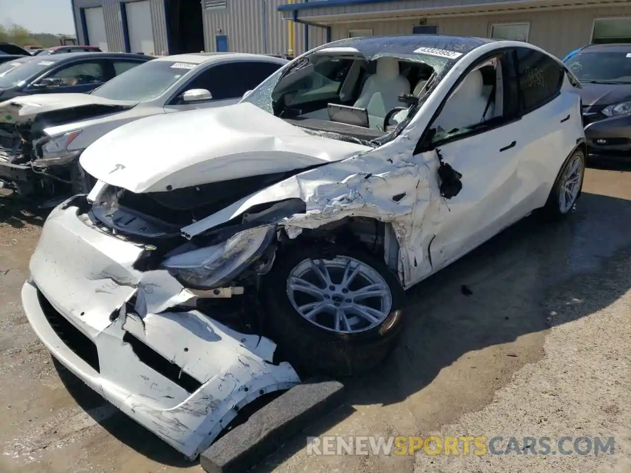 2 Photograph of a damaged car 5YJYGDEE4MF189950 TESLA MODEL Y 2021