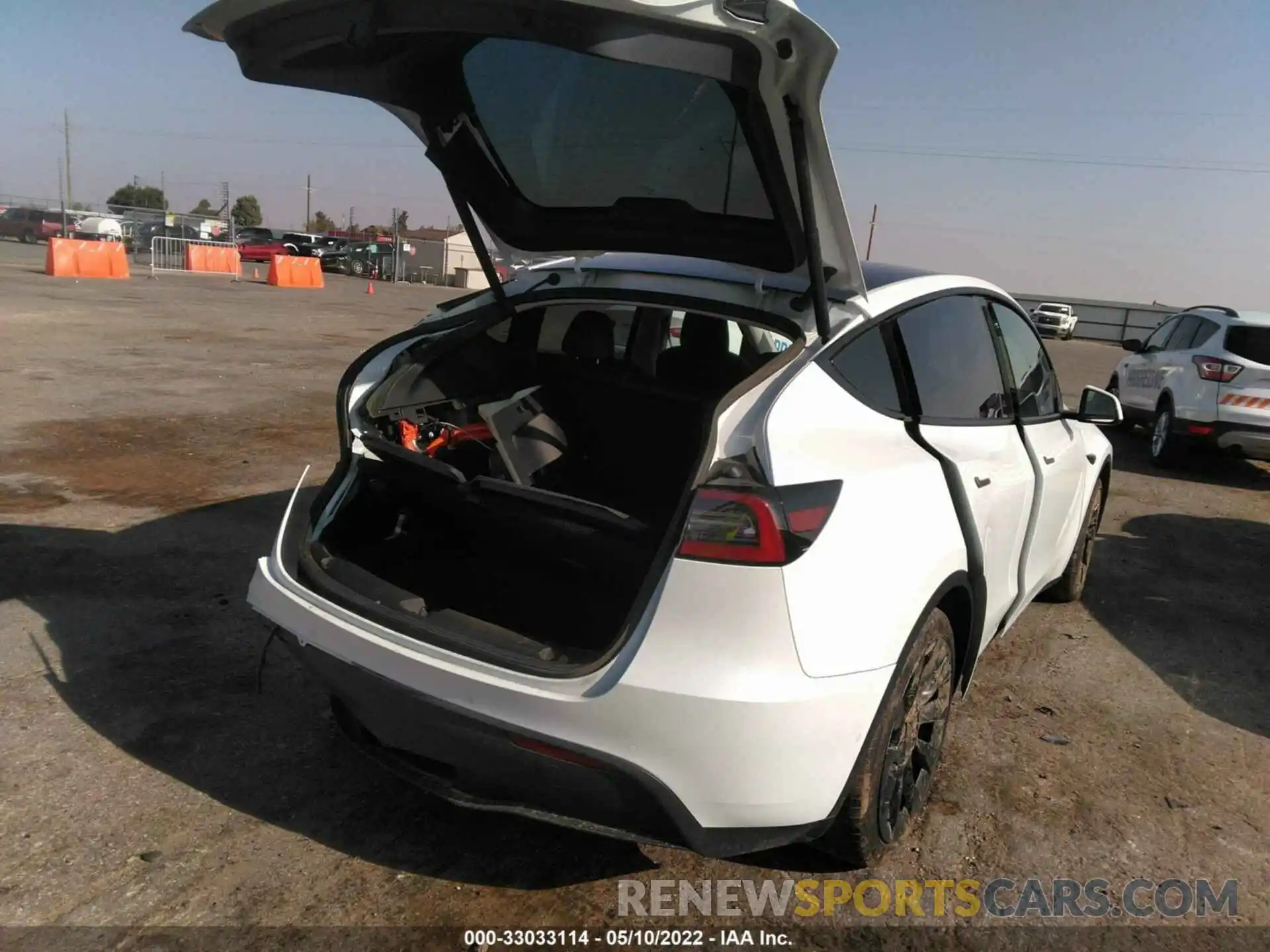 4 Фотография поврежденного автомобиля 5YJYGDEE4MF203376 TESLA MODEL Y 2021