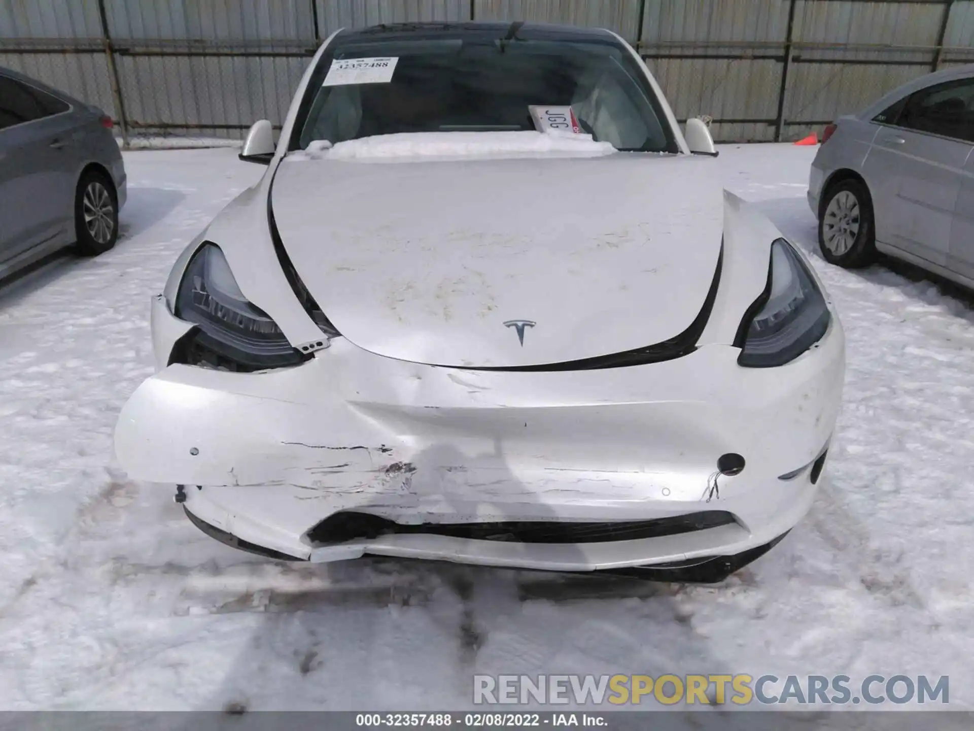 6 Photograph of a damaged car 5YJYGDEE4MF204933 TESLA MODEL Y 2021