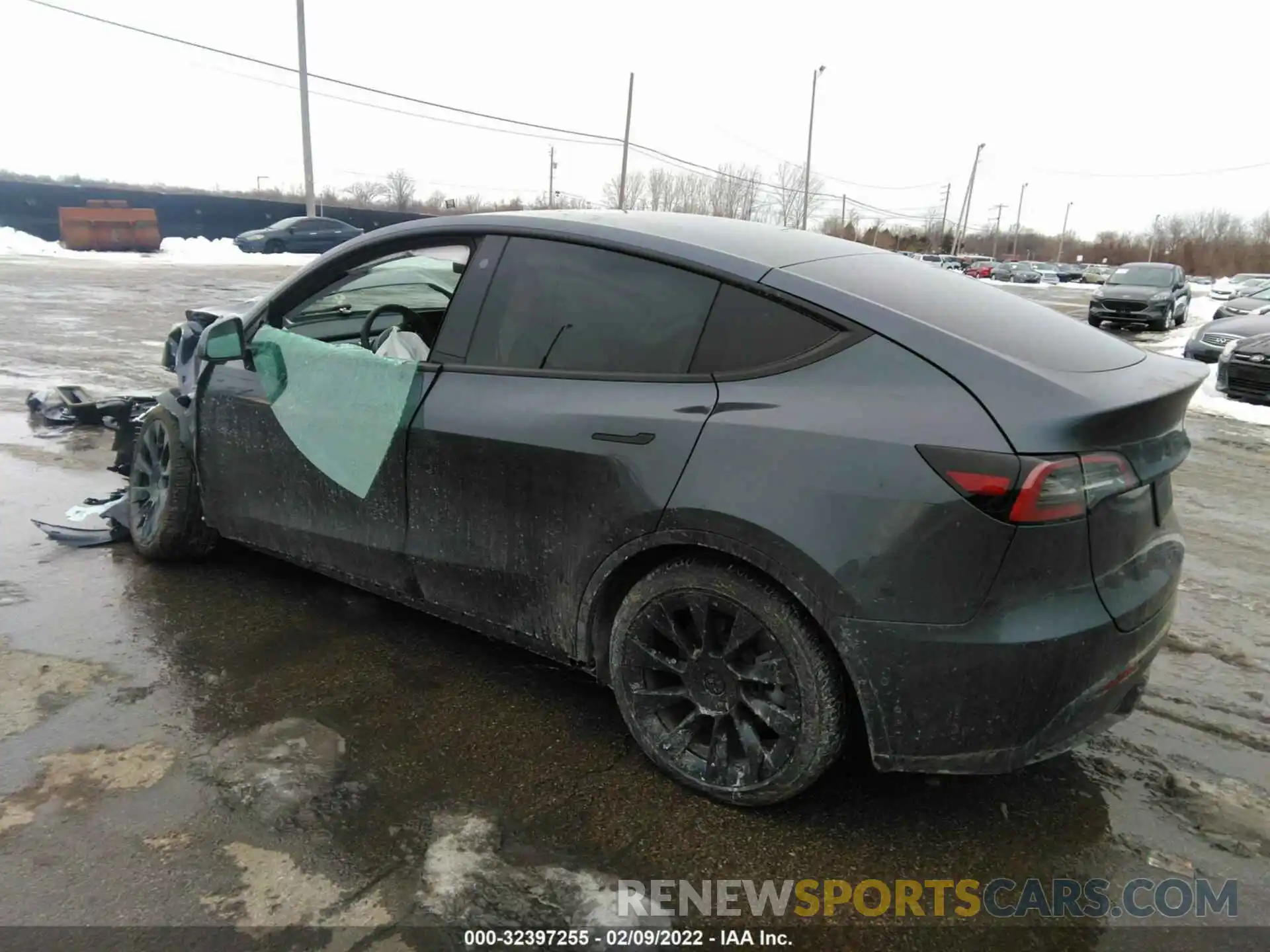 3 Фотография поврежденного автомобиля 5YJYGDEE4MF211185 TESLA MODEL Y 2021