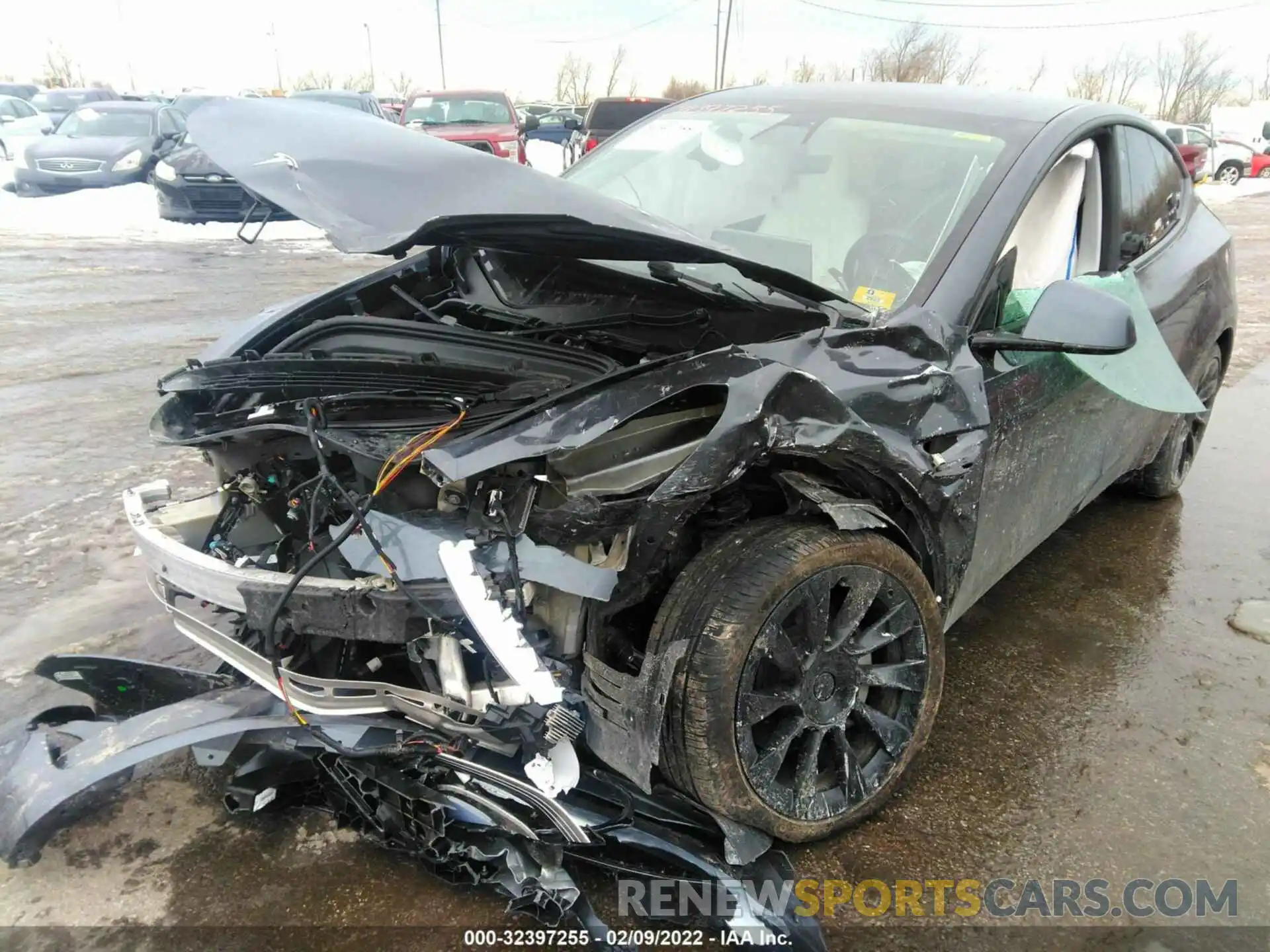 6 Photograph of a damaged car 5YJYGDEE4MF211185 TESLA MODEL Y 2021