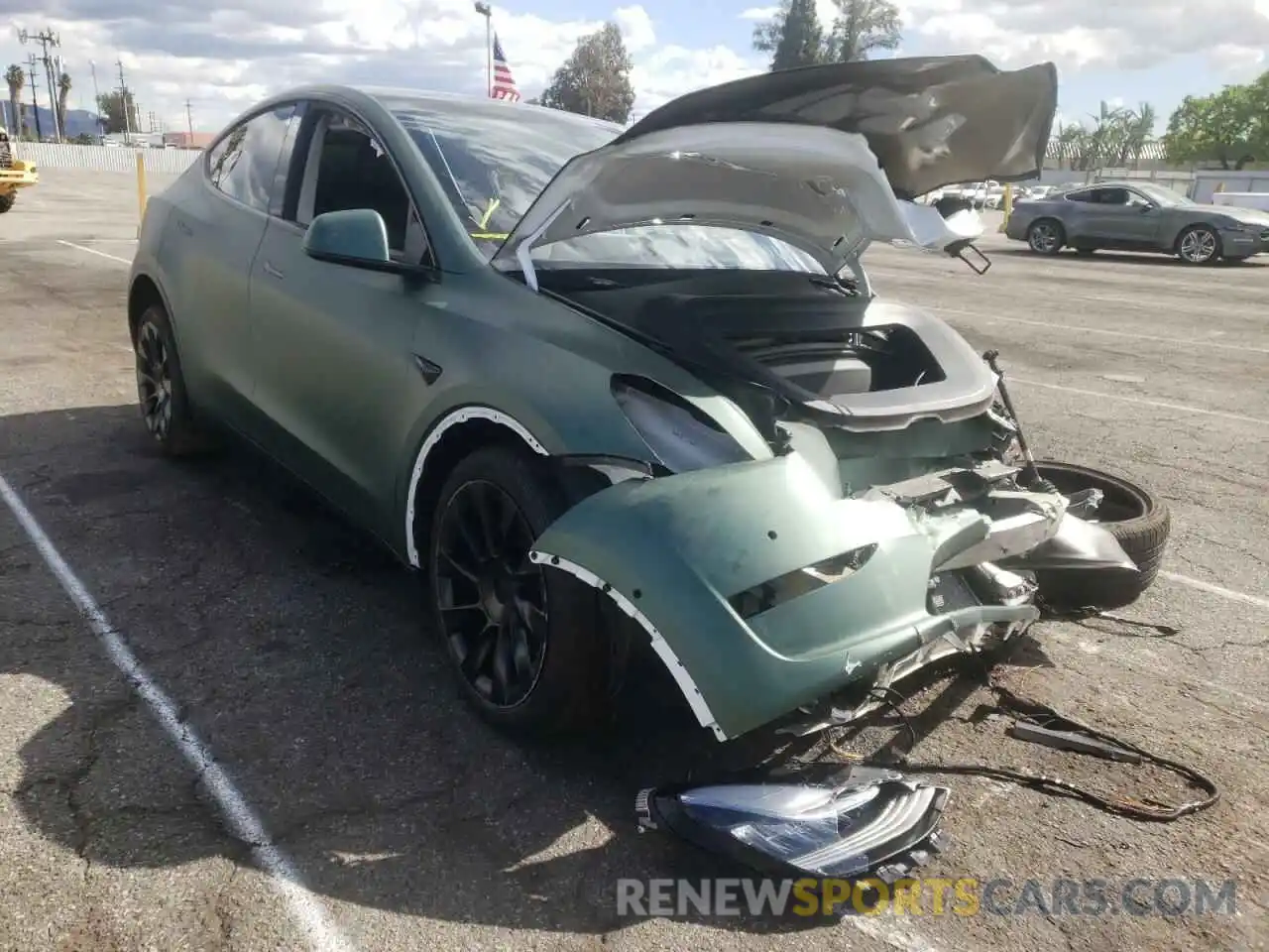 1 Photograph of a damaged car 5YJYGDEE4MF213339 TESLA MODEL Y 2021