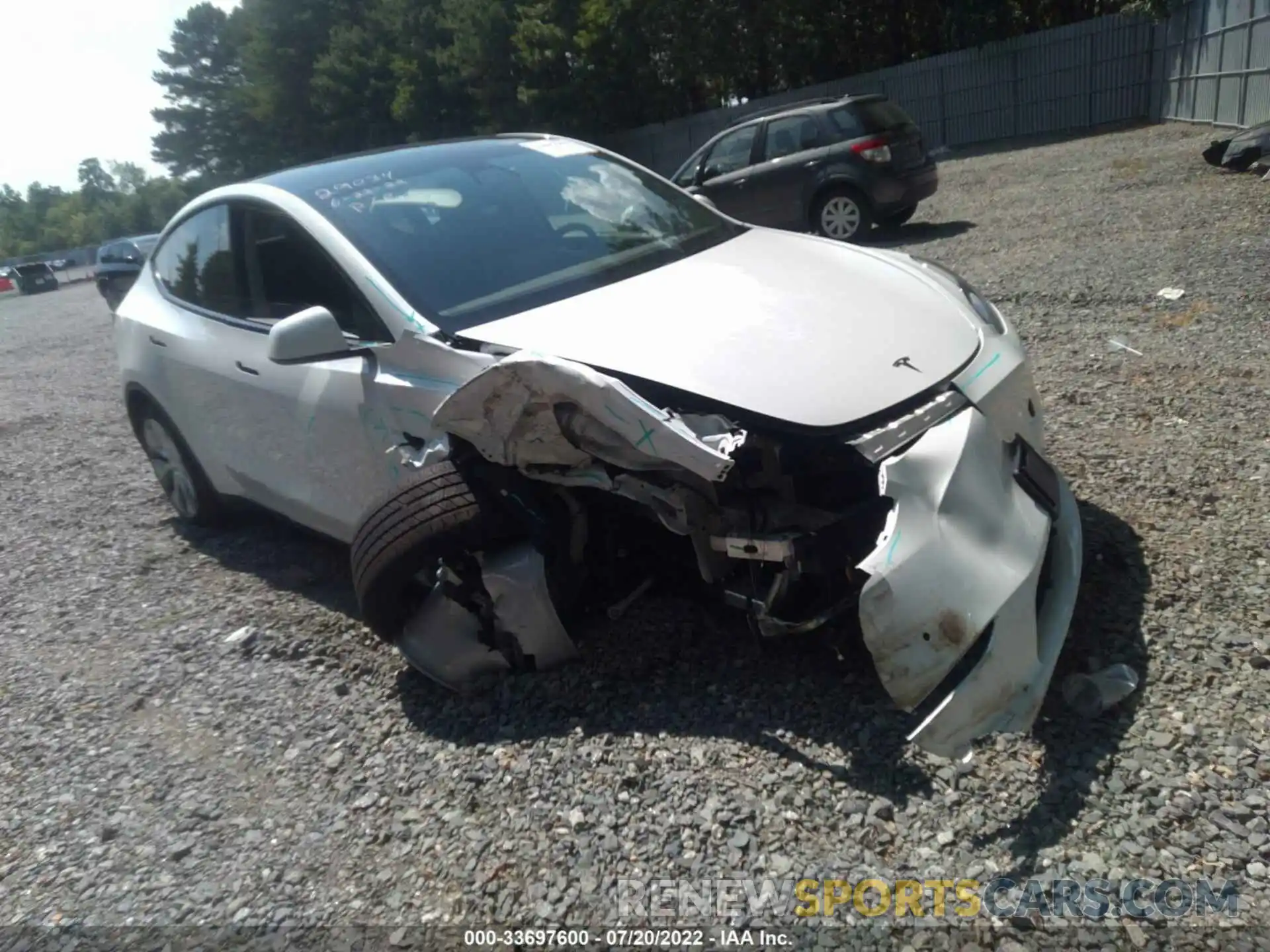 1 Photograph of a damaged car 5YJYGDEE4MF243506 TESLA MODEL Y 2021