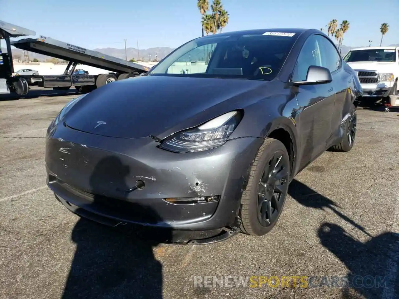 2 Photograph of a damaged car 5YJYGDEE4MF274576 TESLA MODEL Y 2021