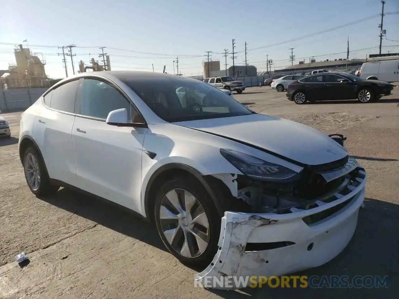 1 Photograph of a damaged car 5YJYGDEE4MF286503 TESLA MODEL Y 2021