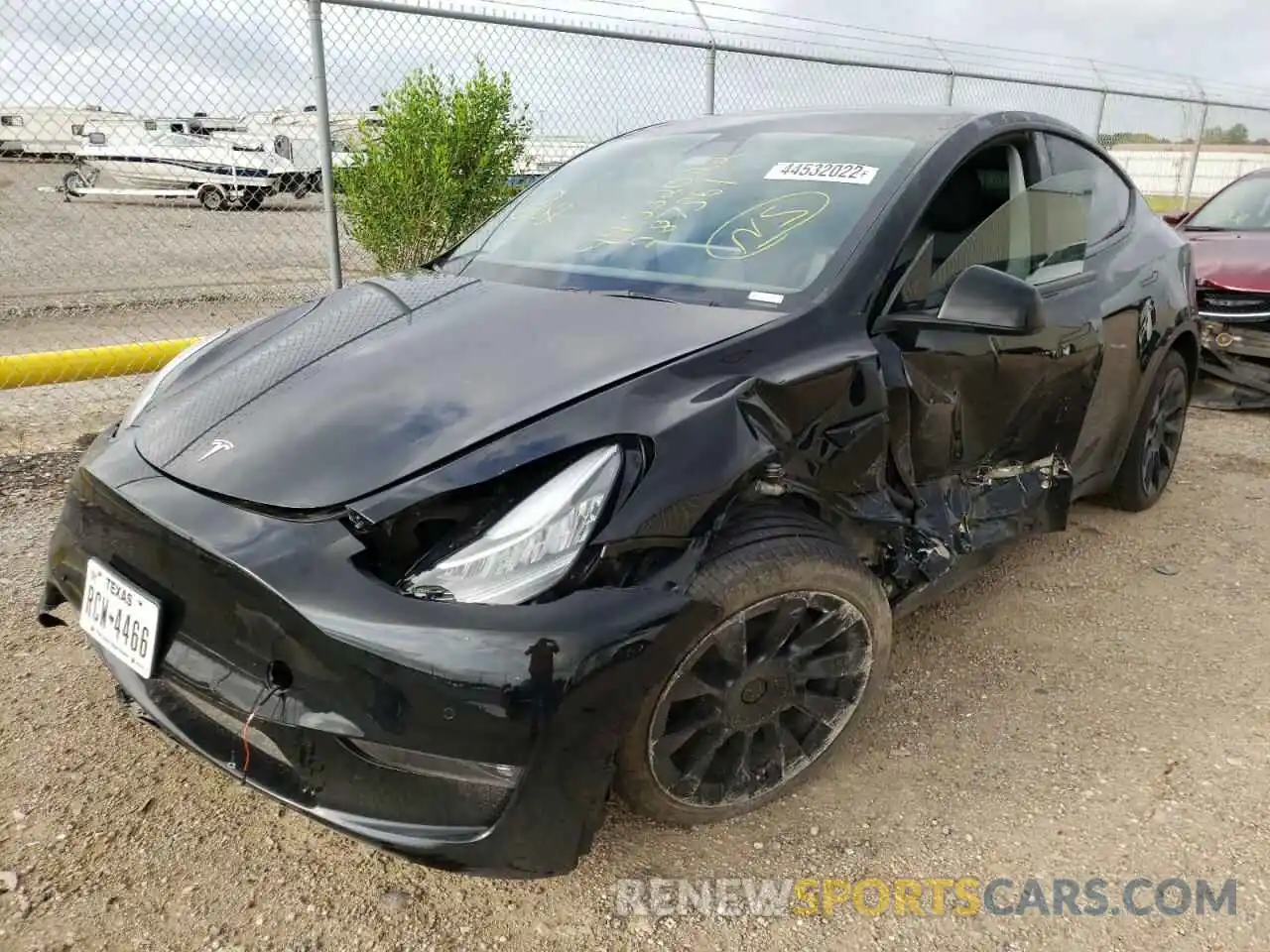 2 Photograph of a damaged car 5YJYGDEE4MF287361 TESLA MODEL Y 2021