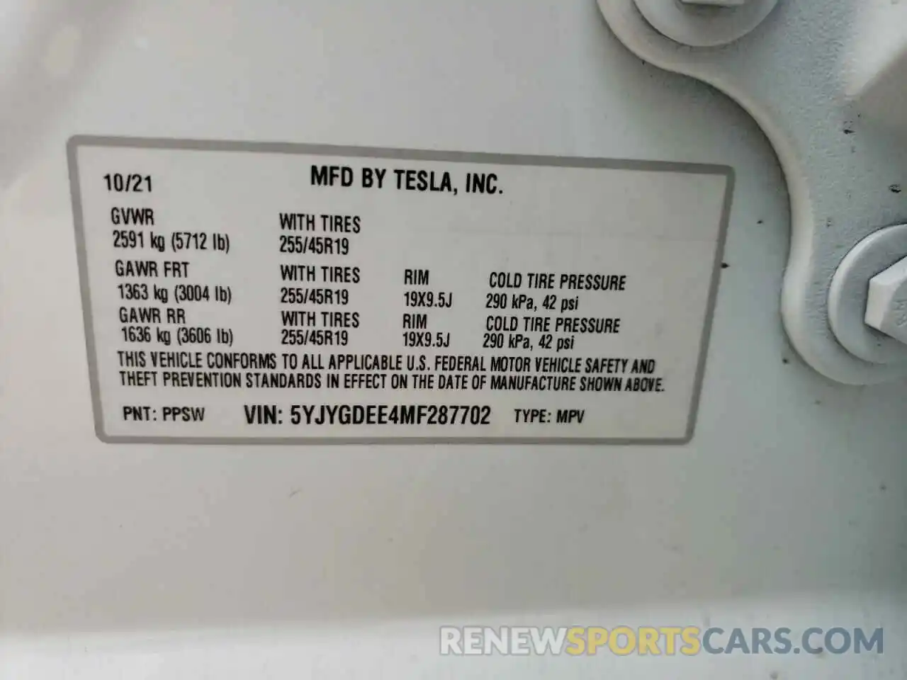 10 Photograph of a damaged car 5YJYGDEE4MF287702 TESLA MODEL Y 2021