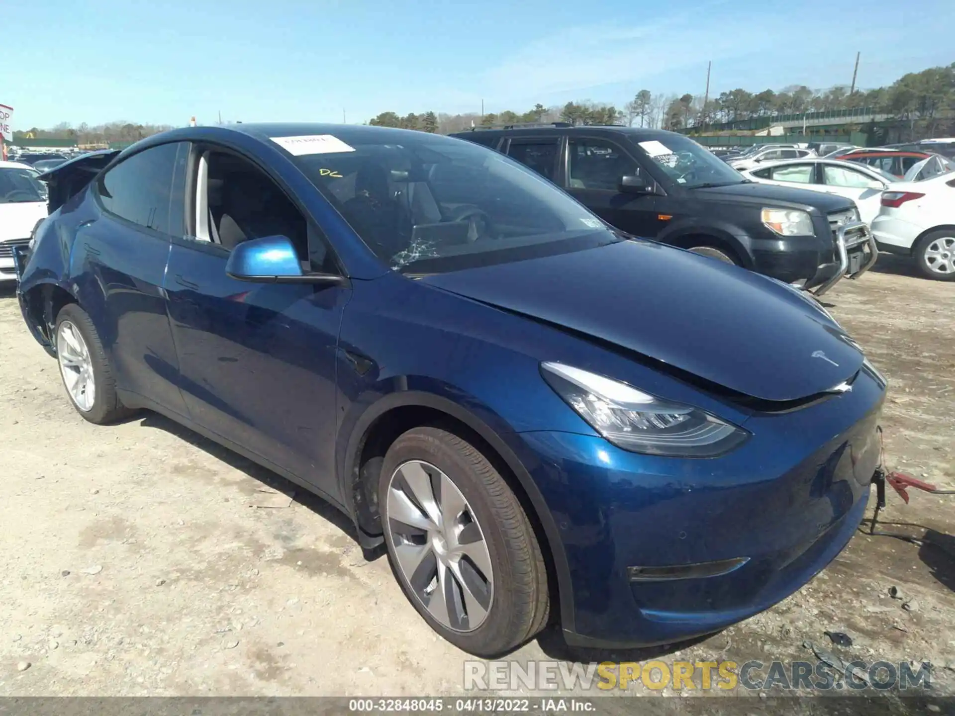 1 Photograph of a damaged car 5YJYGDEE4MF296979 TESLA MODEL Y 2021