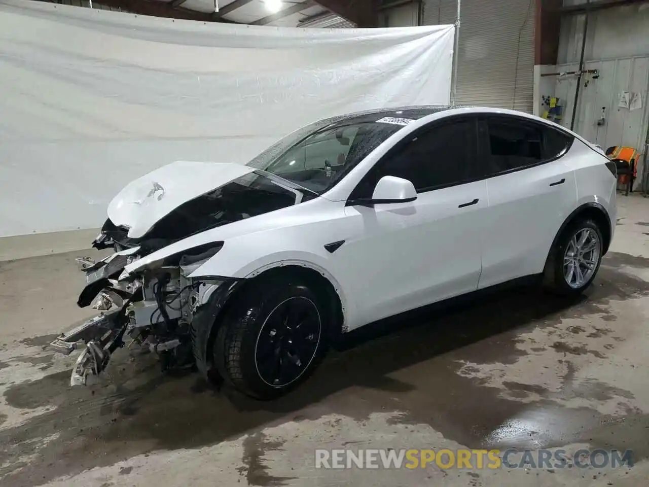 1 Photograph of a damaged car 5YJYGDEE4MF304126 TESLA MODEL Y 2021