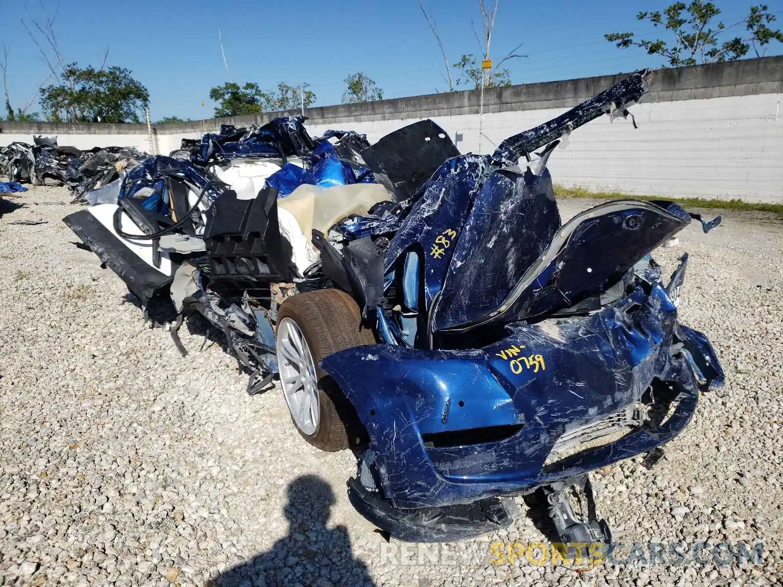 1 Photograph of a damaged car 5YJYGDEE5MF060759 TESLA MODEL Y 2021