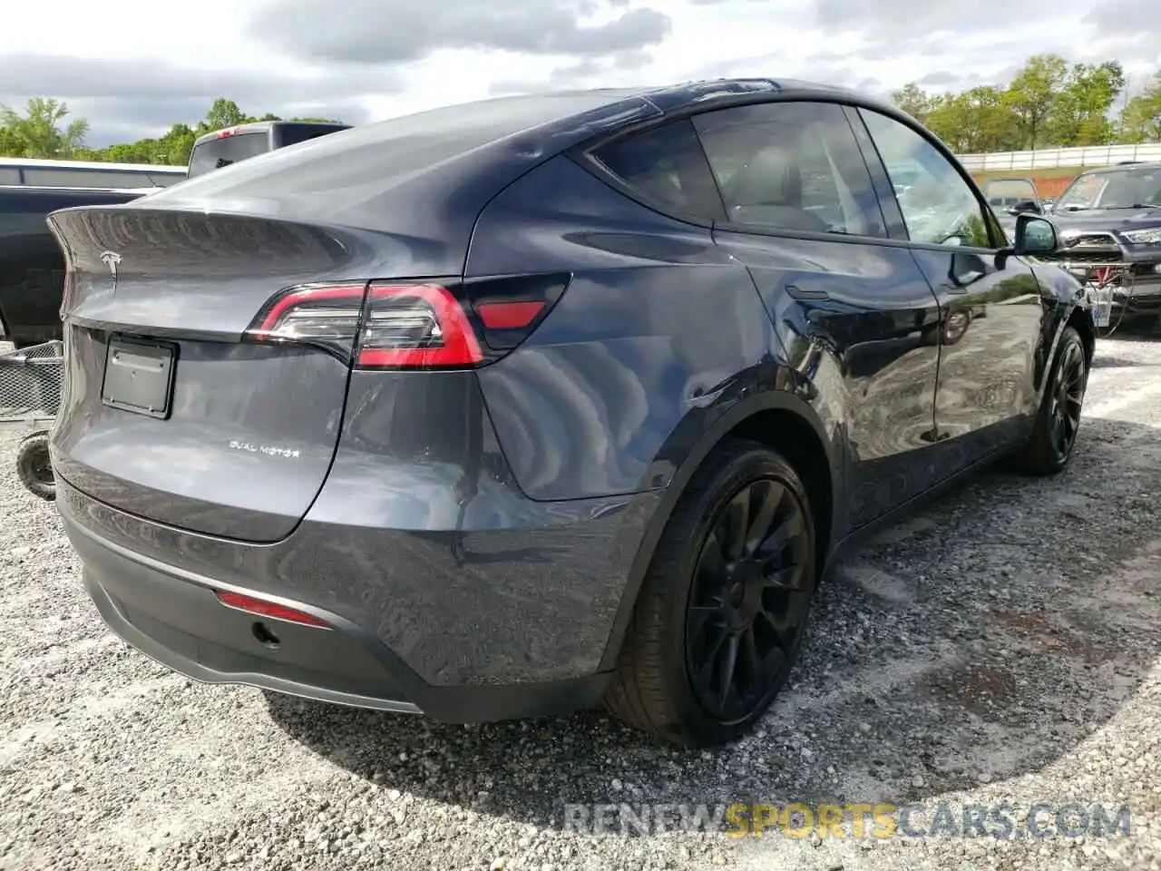 4 Фотография поврежденного автомобиля 5YJYGDEE5MF062186 TESLA MODEL Y 2021