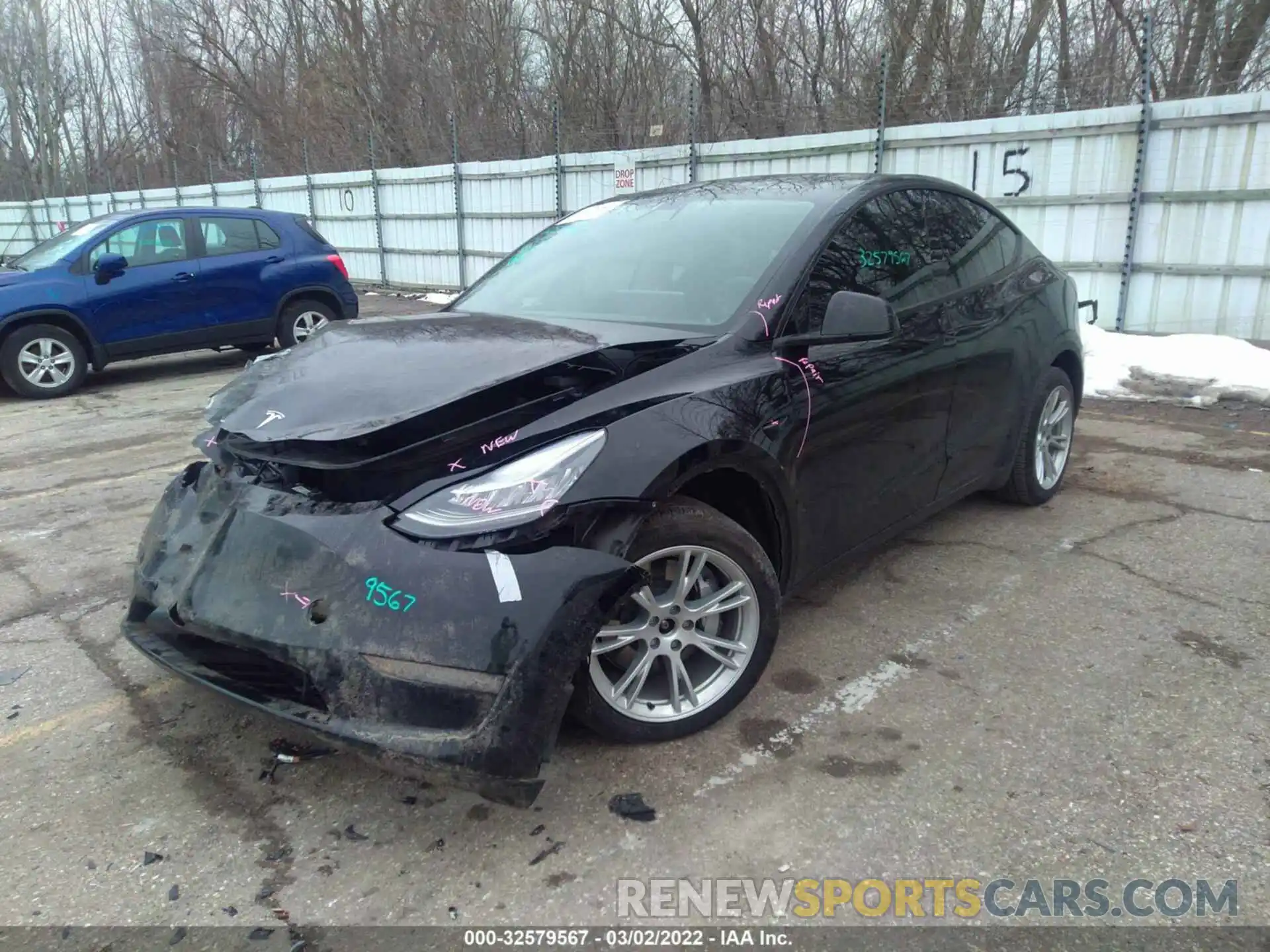 2 Photograph of a damaged car 5YJYGDEE5MF062592 TESLA MODEL Y 2021