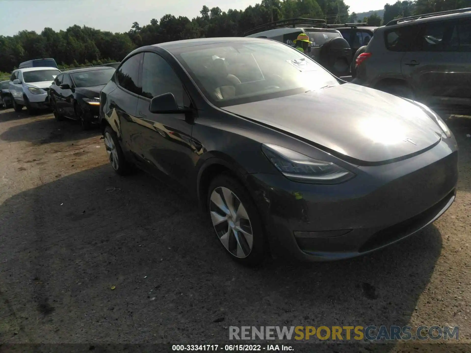 1 Photograph of a damaged car 5YJYGDEE5MF063080 TESLA MODEL Y 2021