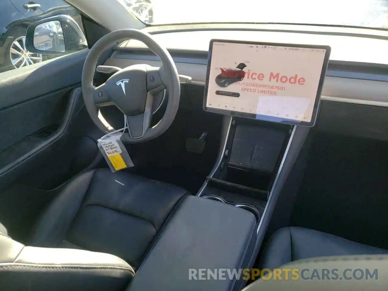 9 Photograph of a damaged car 5YJYGDEE5MF067601 TESLA MODEL Y 2021