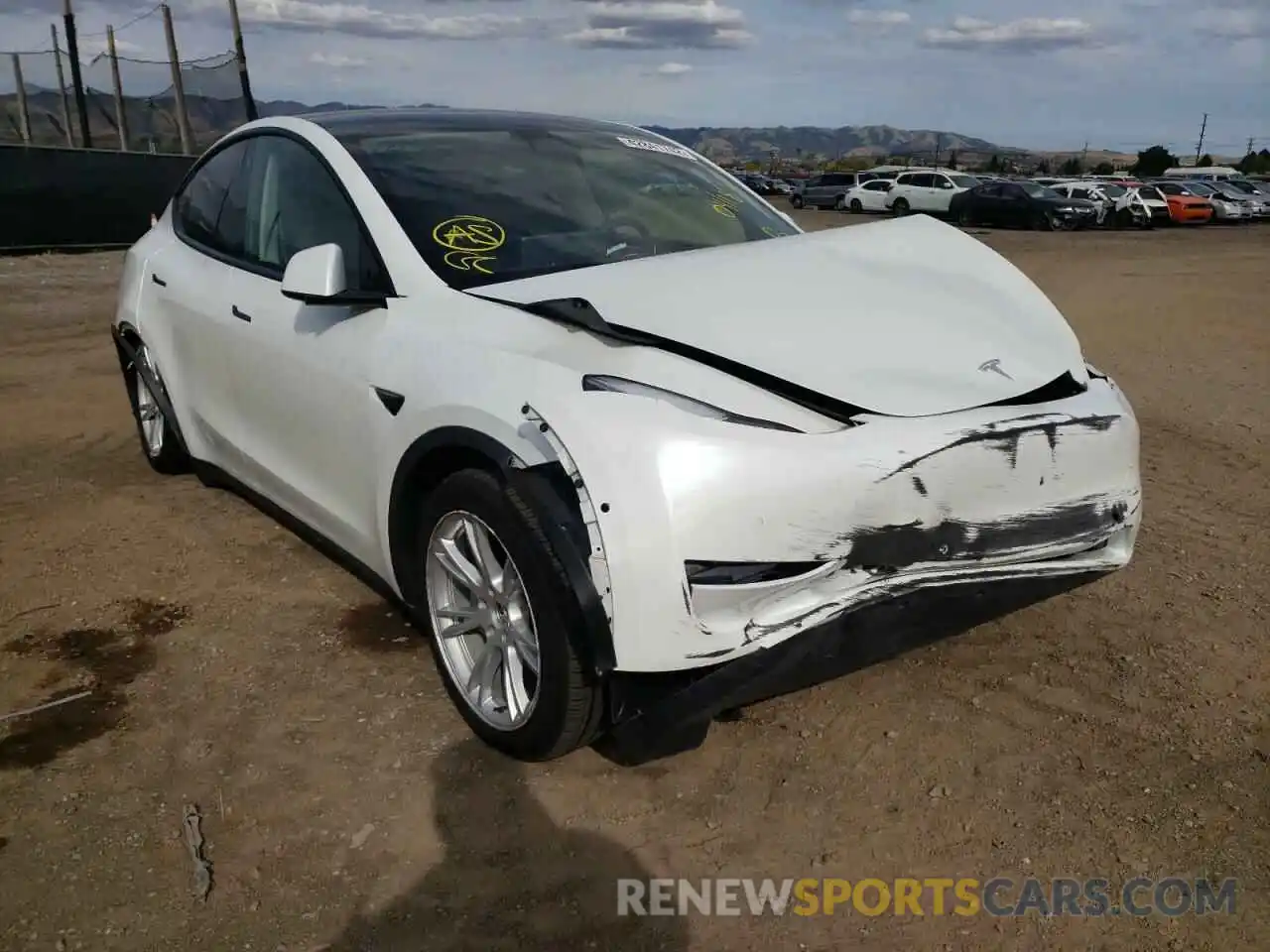 1 Photograph of a damaged car 5YJYGDEE5MF073480 TESLA MODEL Y 2021