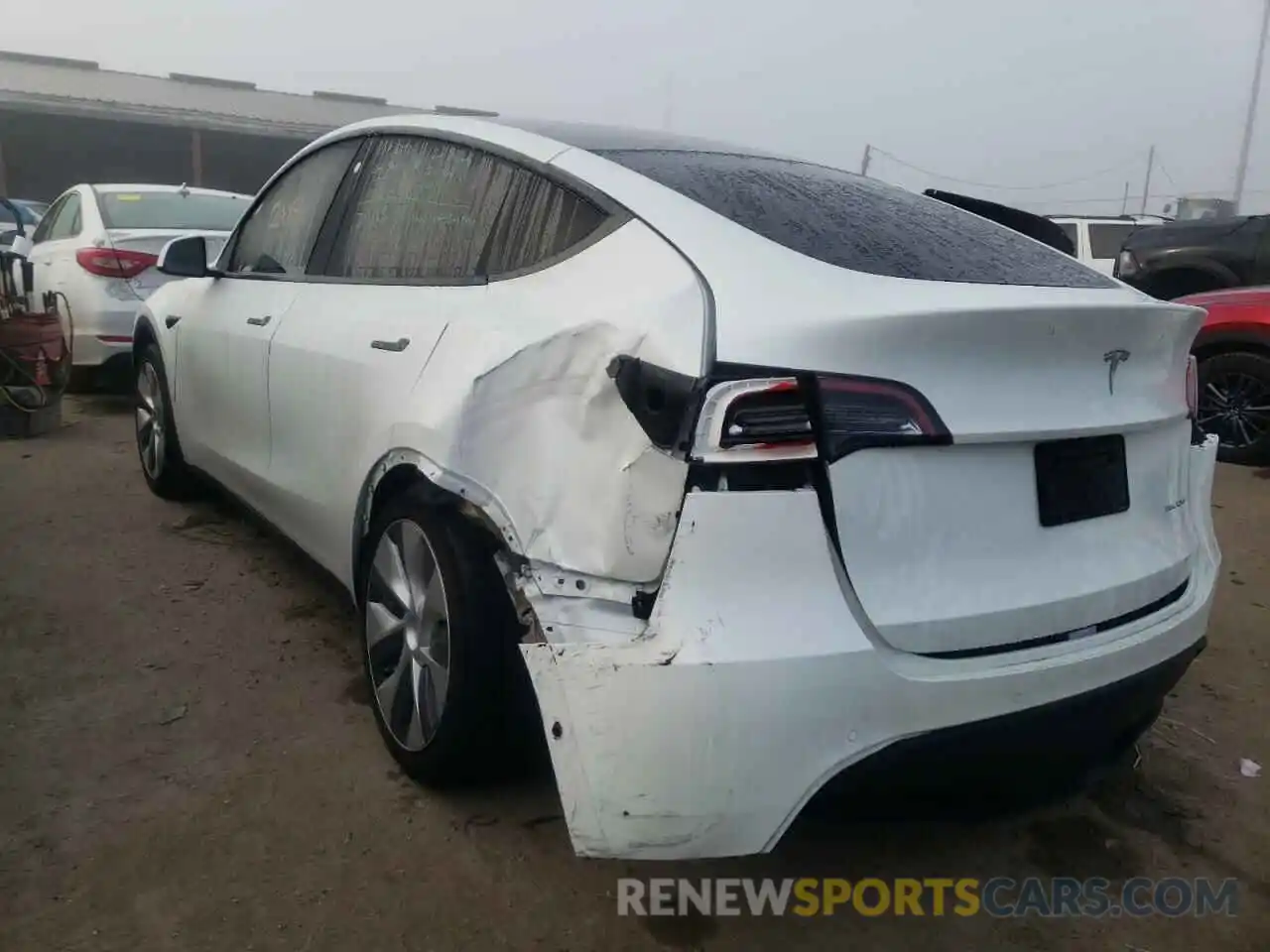 9 Photograph of a damaged car 5YJYGDEE5MF077674 TESLA MODEL Y 2021