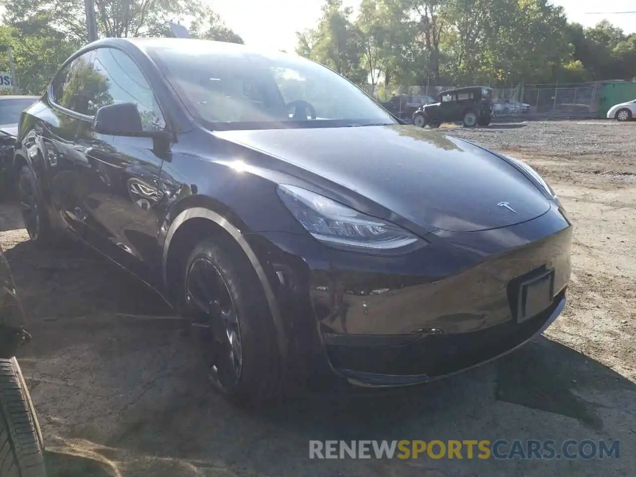 1 Photograph of a damaged car 5YJYGDEE5MF078016 TESLA MODEL Y 2021