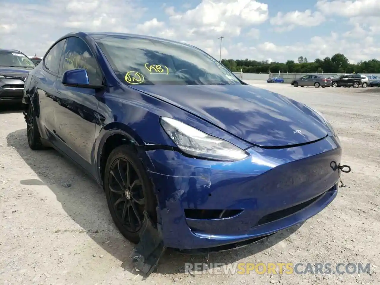 1 Photograph of a damaged car 5YJYGDEE5MF083782 TESLA MODEL Y 2021