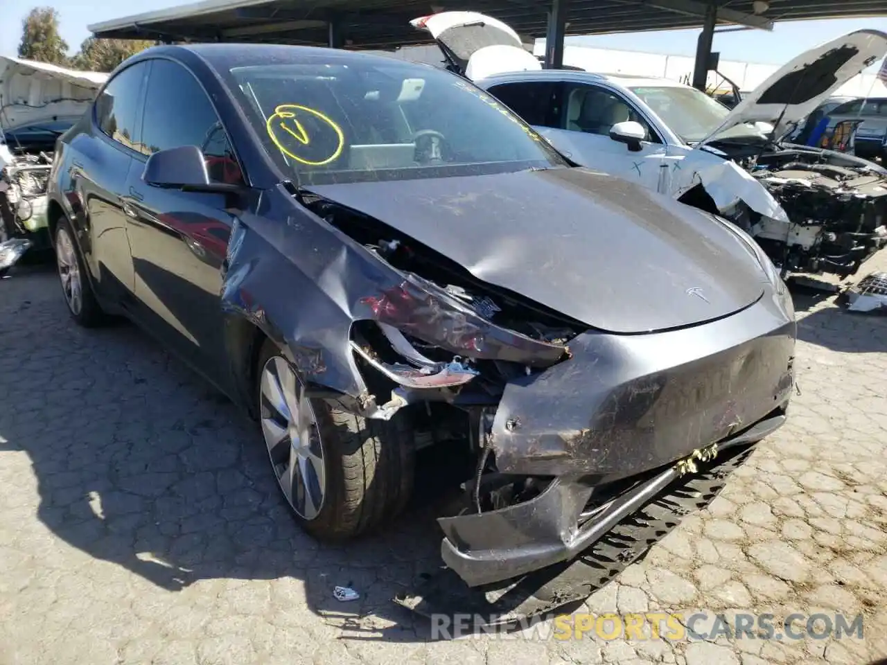 1 Photograph of a damaged car 5YJYGDEE5MF086116 TESLA MODEL Y 2021