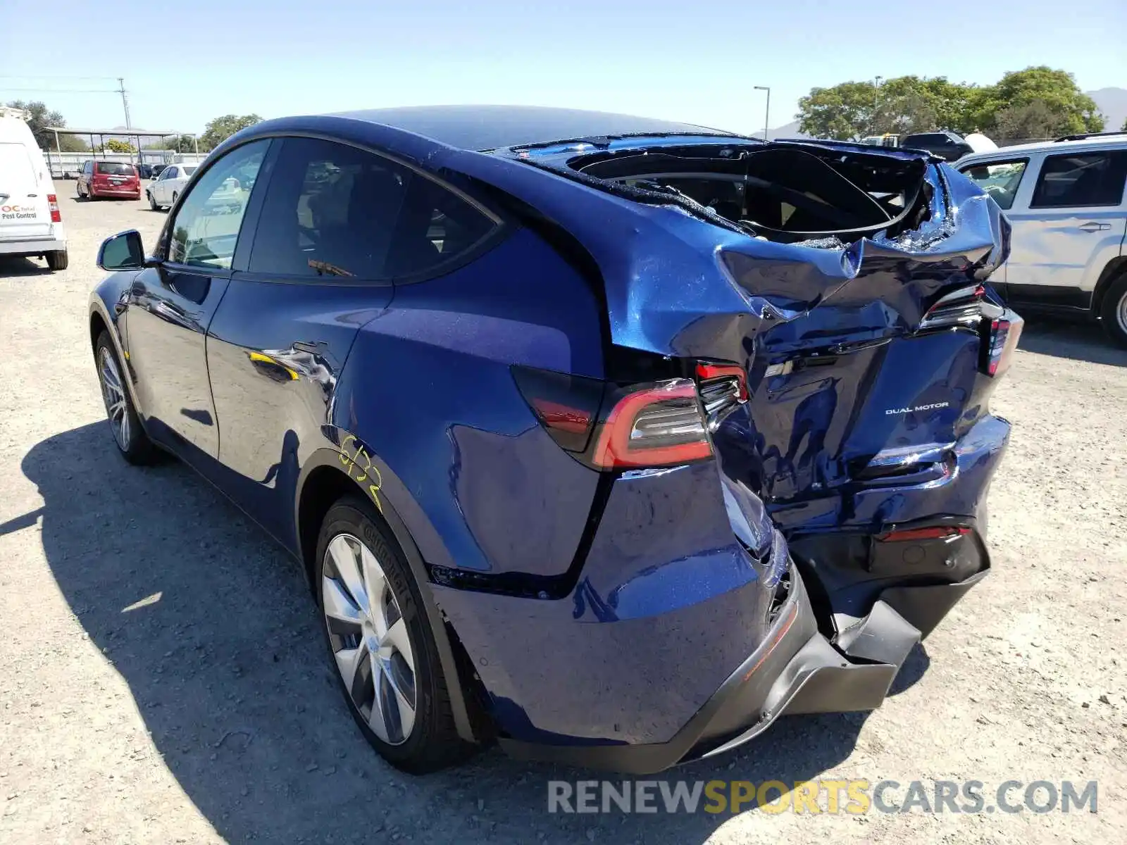 3 Photograph of a damaged car 5YJYGDEE5MF092336 TESLA MODEL Y 2021