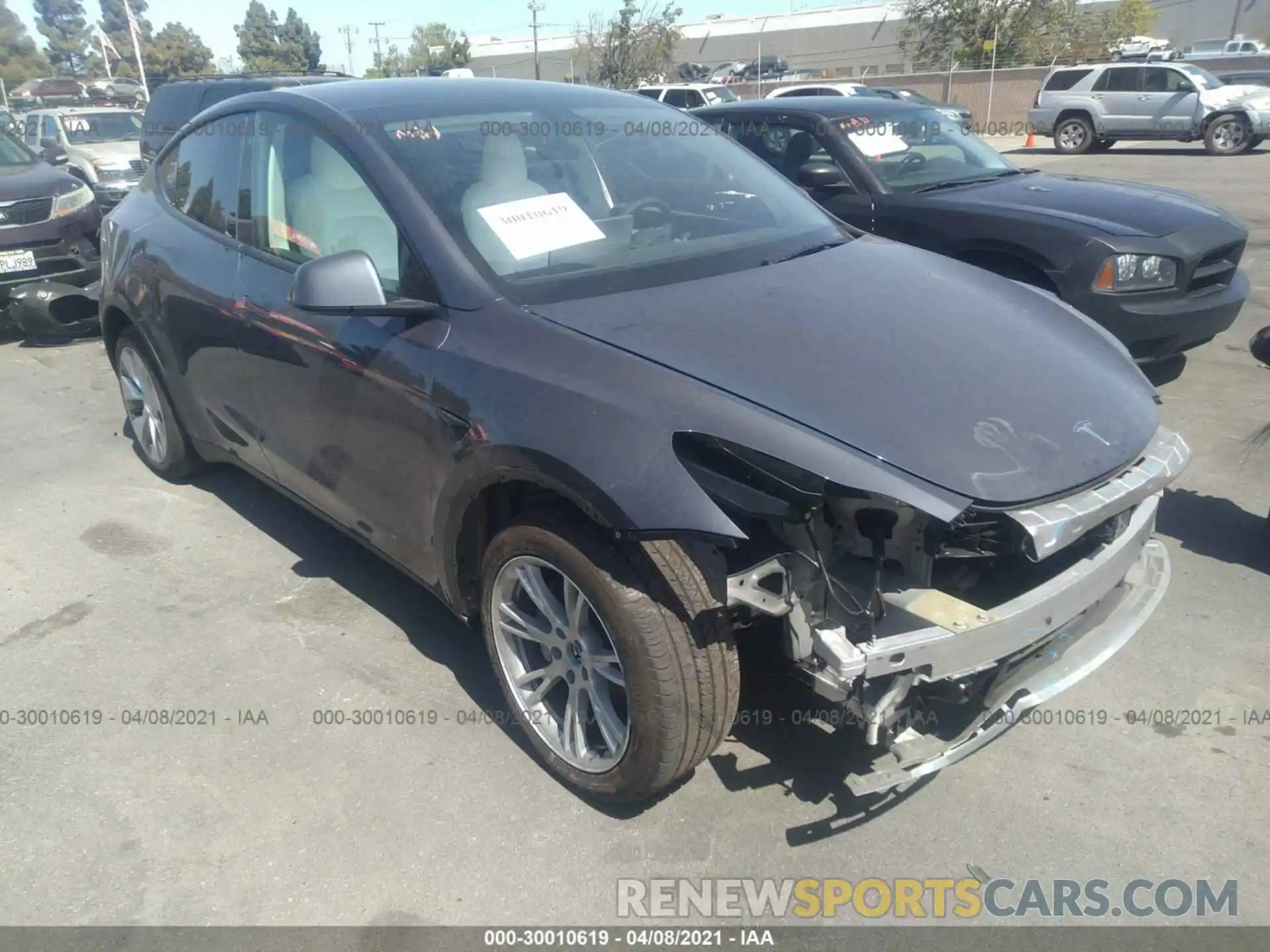 1 Photograph of a damaged car 5YJYGDEE5MF098525 TESLA MODEL Y 2021