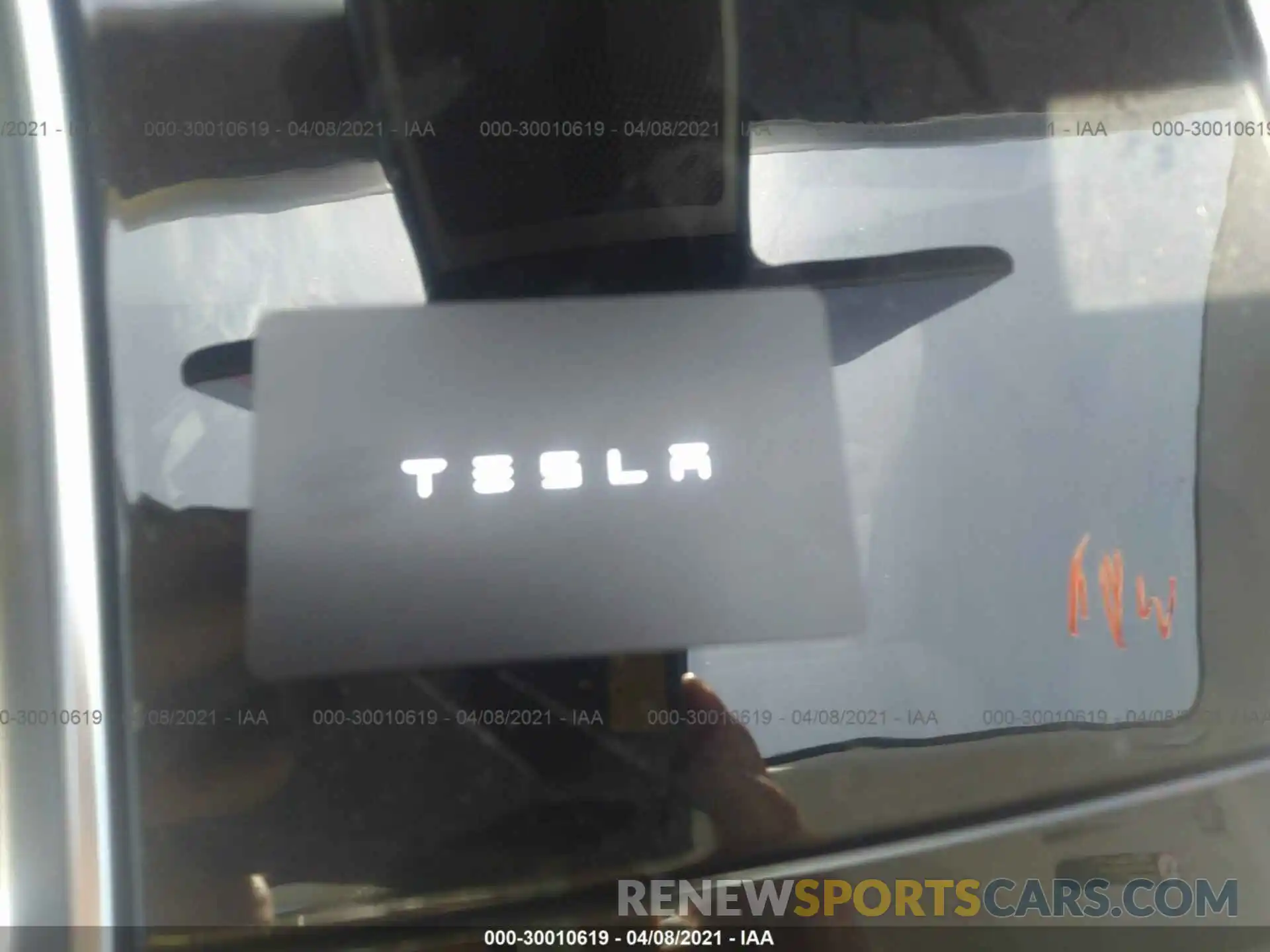 11 Photograph of a damaged car 5YJYGDEE5MF098525 TESLA MODEL Y 2021