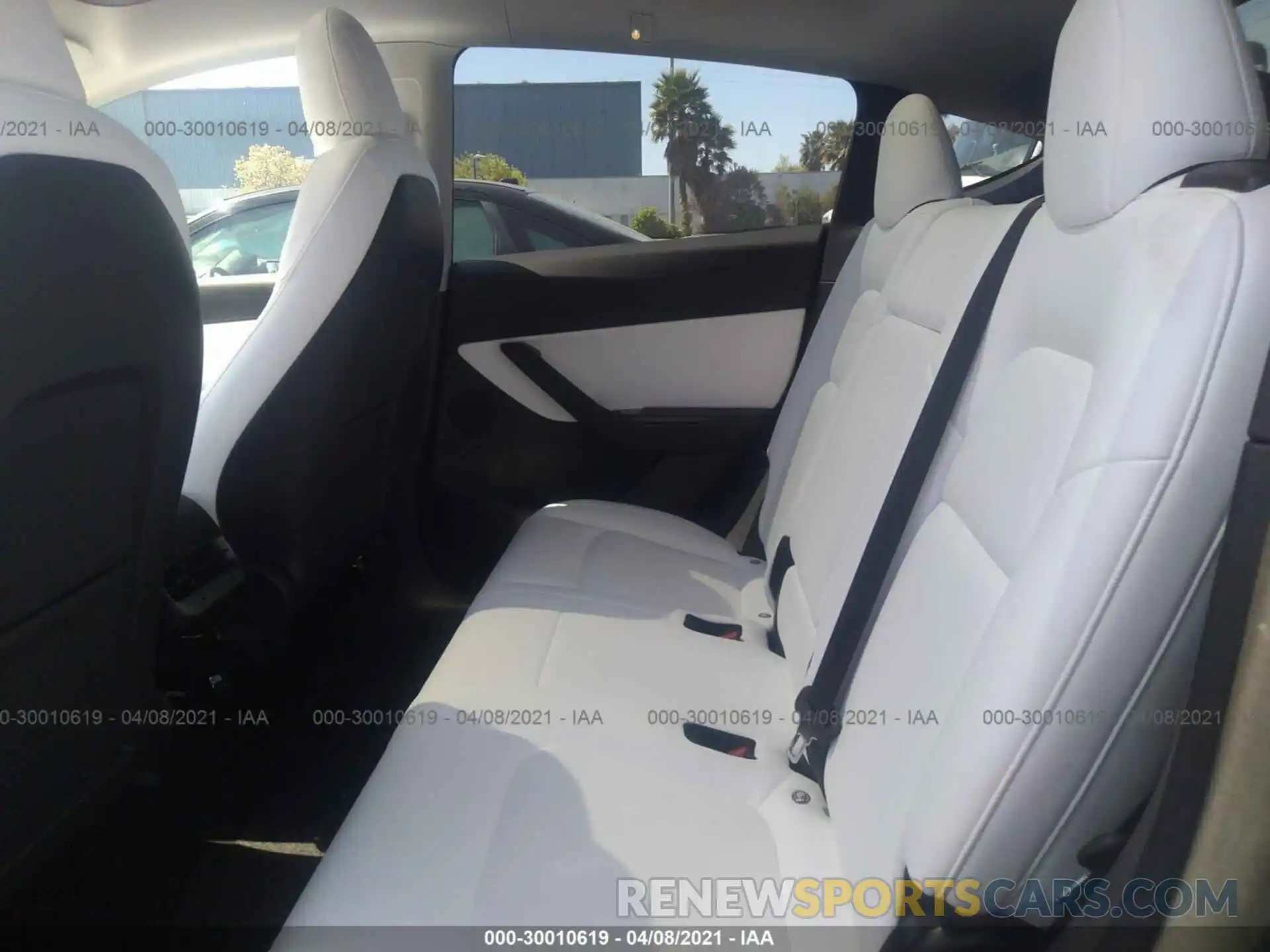 8 Photograph of a damaged car 5YJYGDEE5MF098525 TESLA MODEL Y 2021