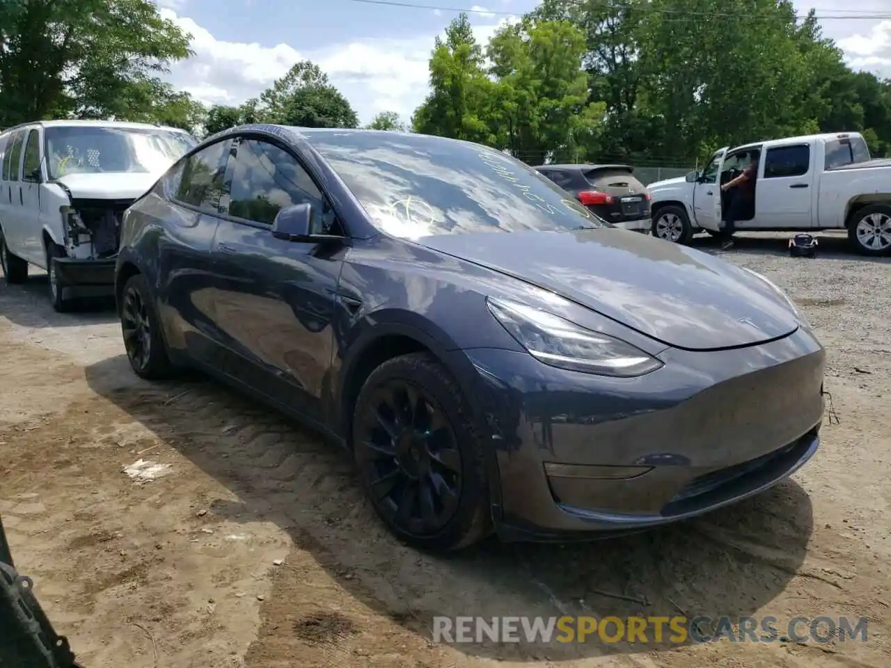 1 Photograph of a damaged car 5YJYGDEE5MF115324 TESLA MODEL Y 2021