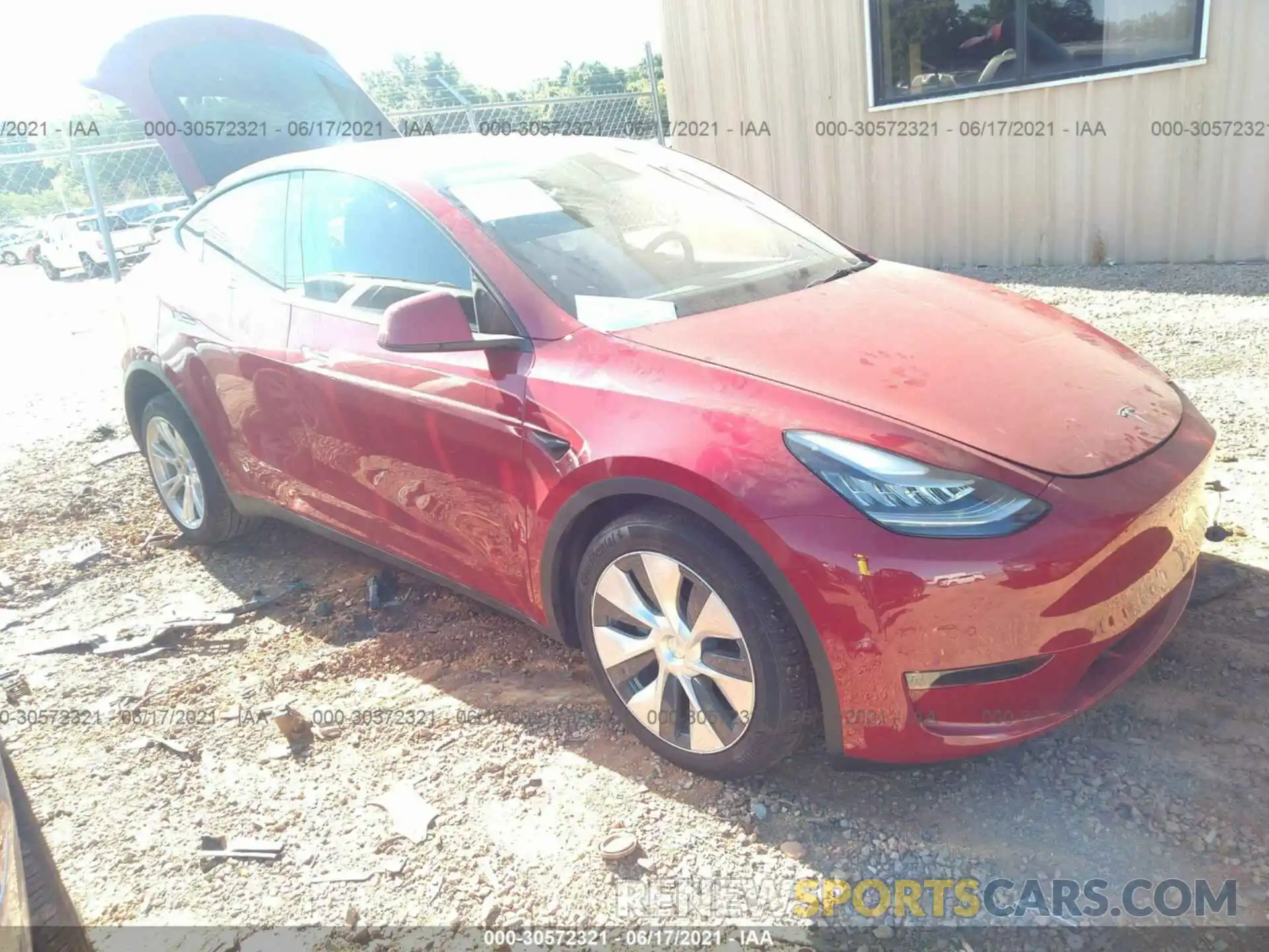 1 Фотография поврежденного автомобиля 5YJYGDEE5MF124850 TESLA MODEL Y 2021